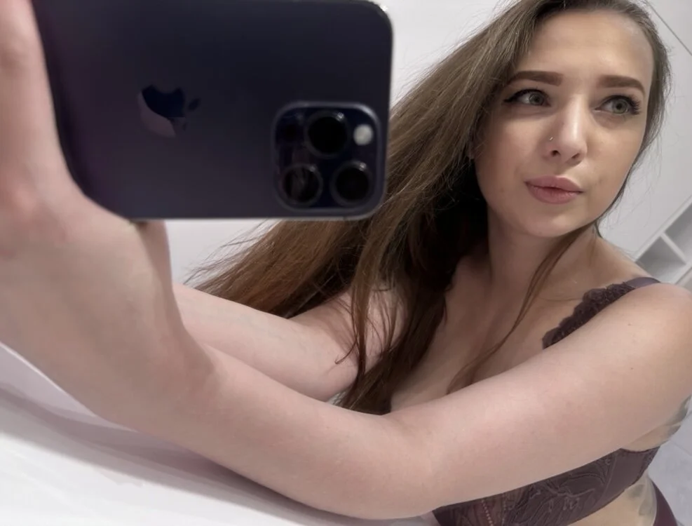 XXX Porn Photo of Nude JustYourBride 7