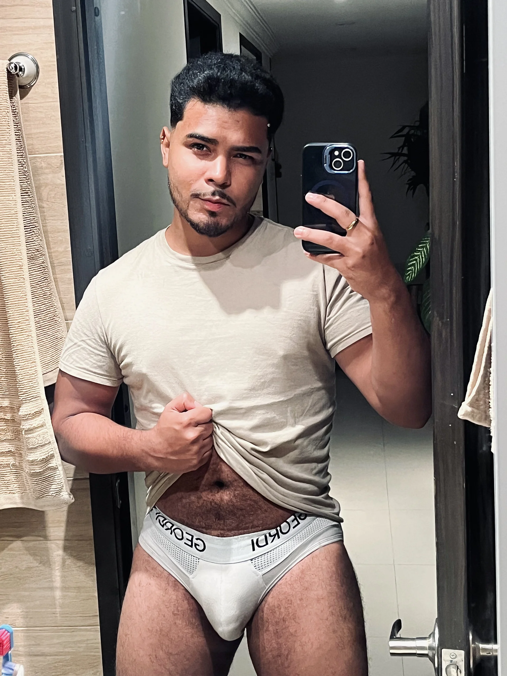 XXX Porn Photo of Nude TheKingThiago 47