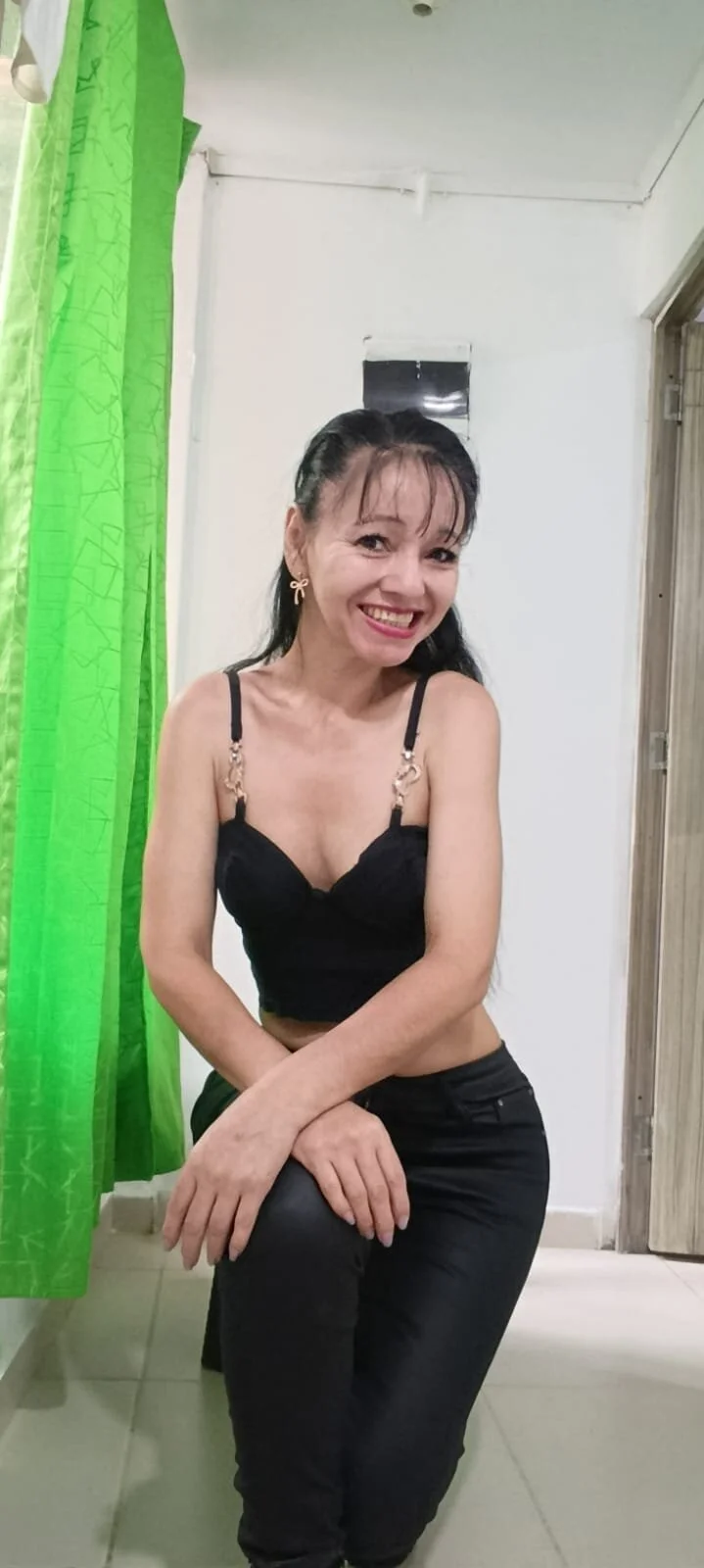 XXX Porn Photo of Nude naughtymilfx_ 4