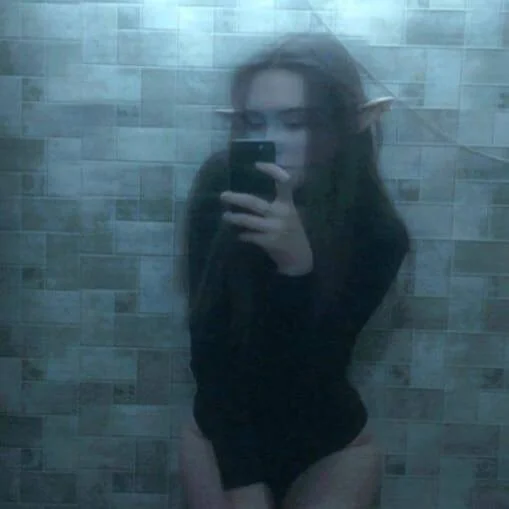 XXX Porn Photo of Nude Alyssa_Thornwod 18
