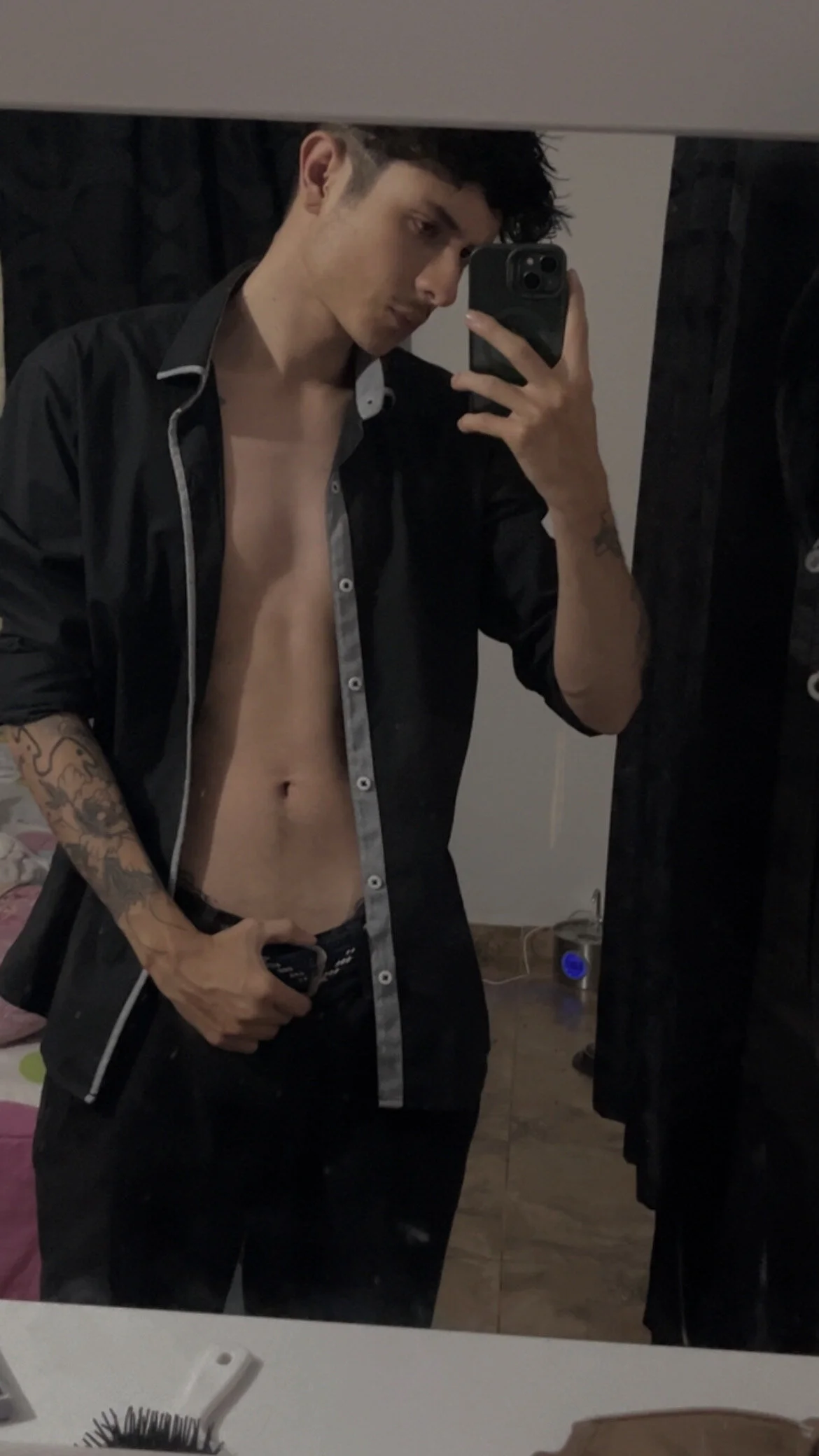 XXX Porn Photo of Nude Tyler_Blade 4