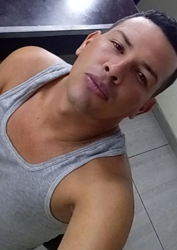 XXX Porn Photo of Nude alejandrofoxnoir18 17