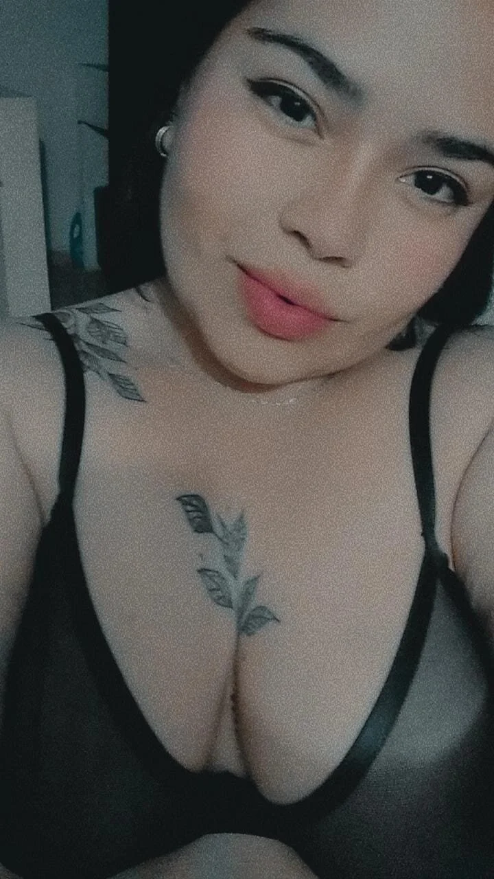 XXX Porn Photo of Nude Violett_Petite 1