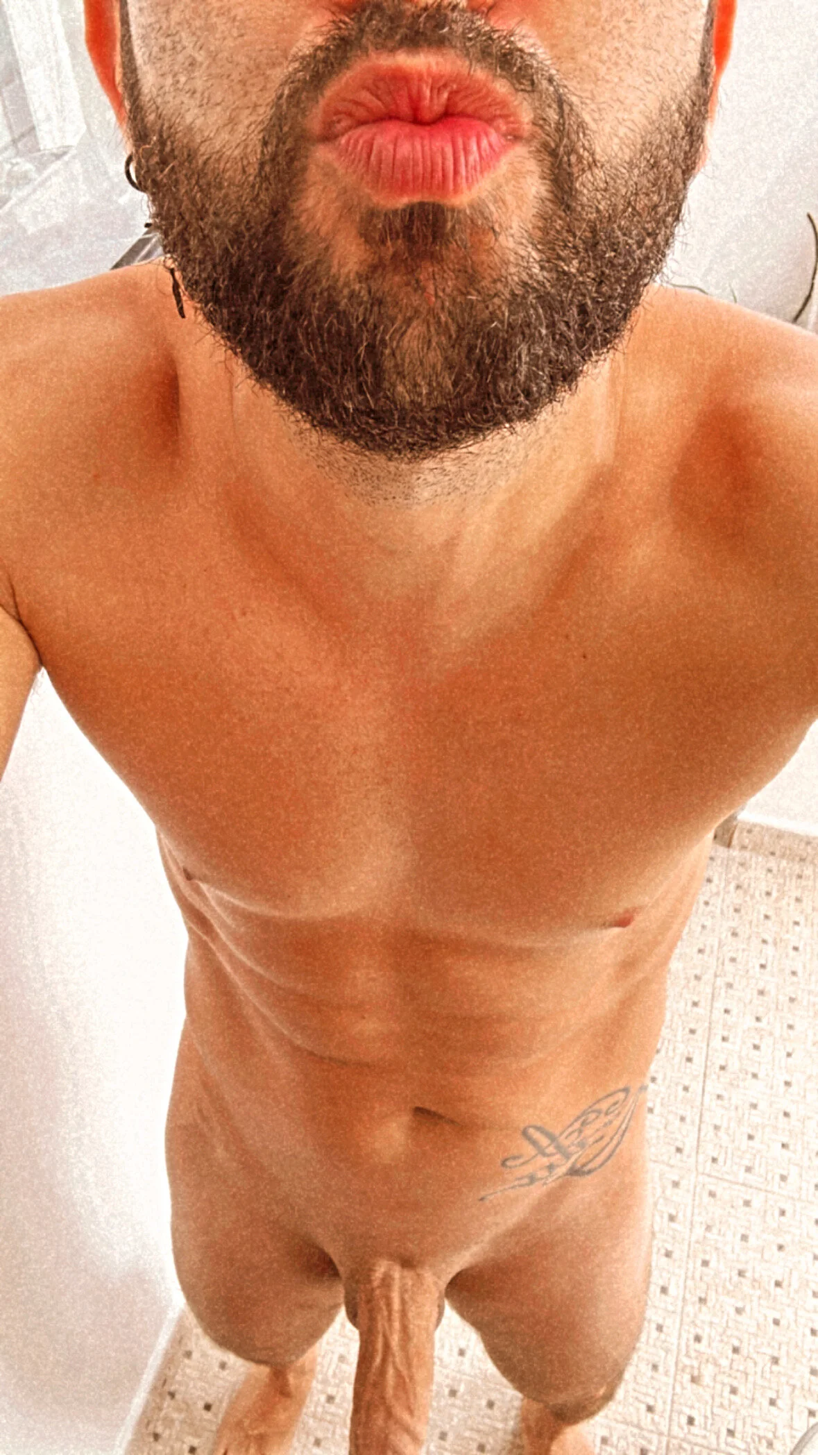 XXX Porn Photo of Nude _Miguel100 2