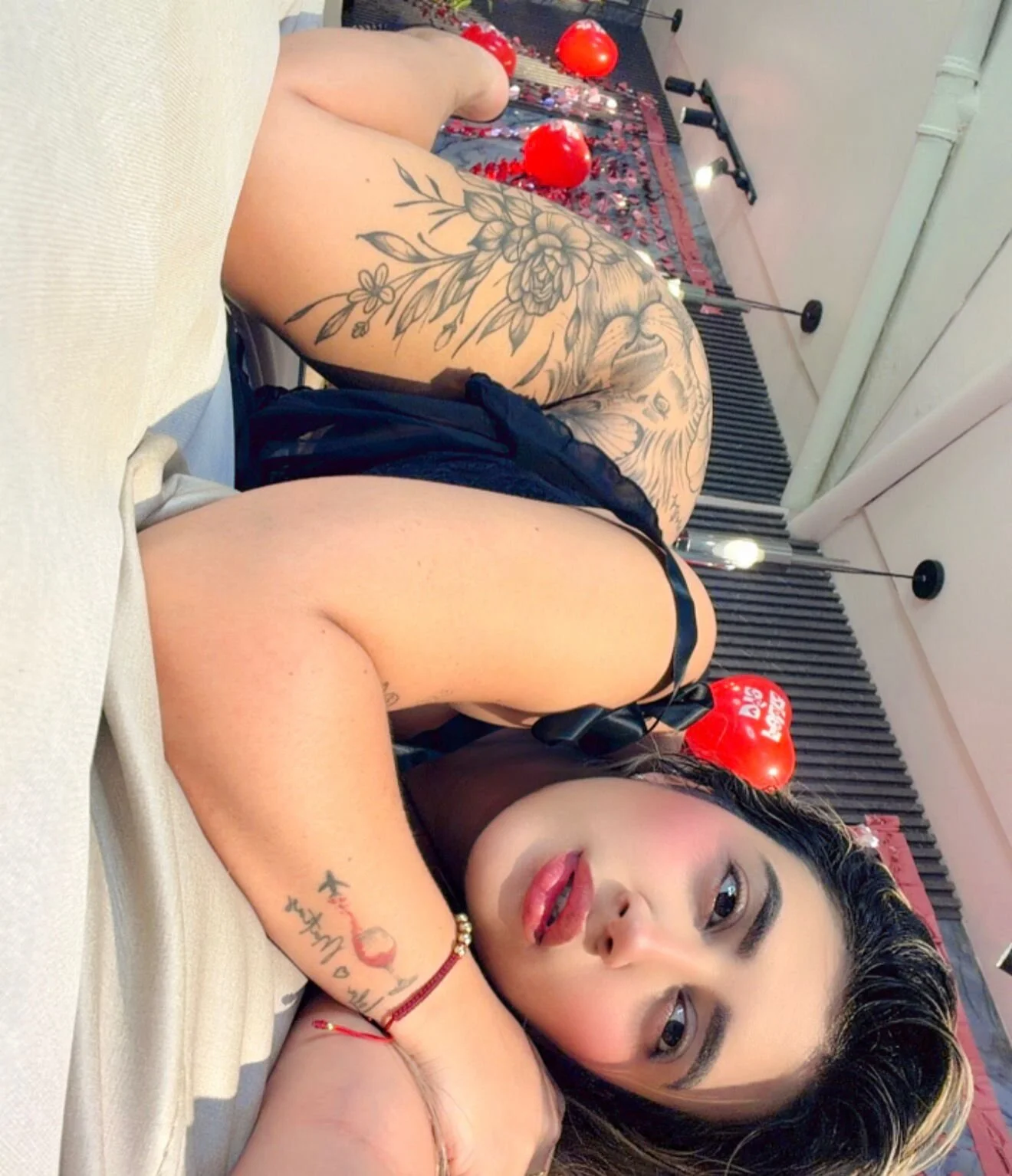 XXX Porn Photo of Nude julietha_taylor 135