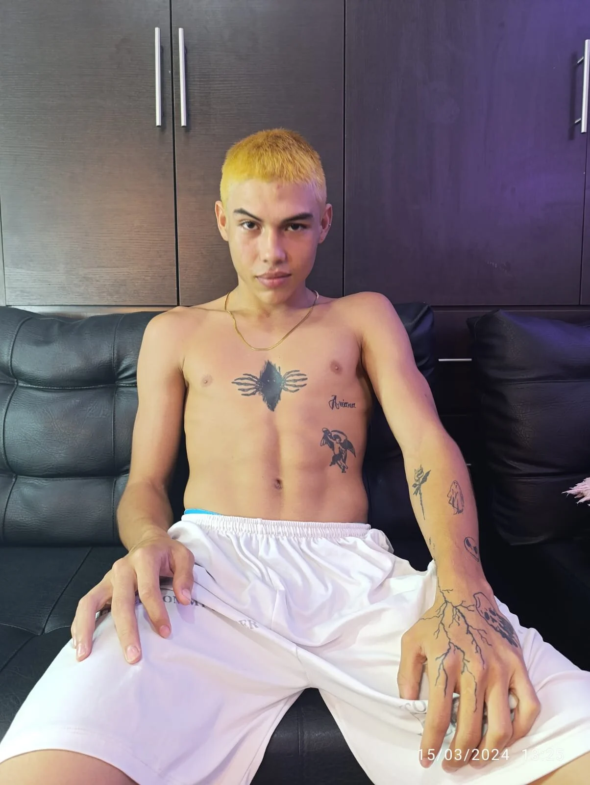 XXX Porn Photo of Nude TommyBisex 2