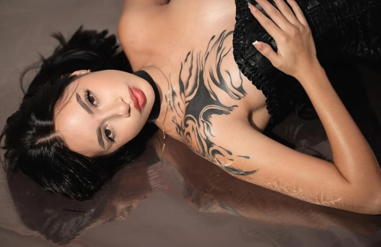 XXX Porn Photo of Nude dakota_browns__ 2