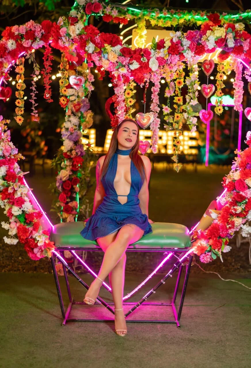 XXX Porn Photo of Nude MiiaaMoonroee 240