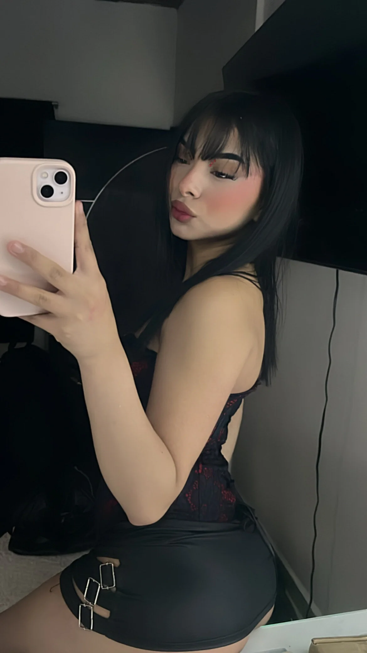 XXX Porn Photo of Nude LARIISSAEVANS 38