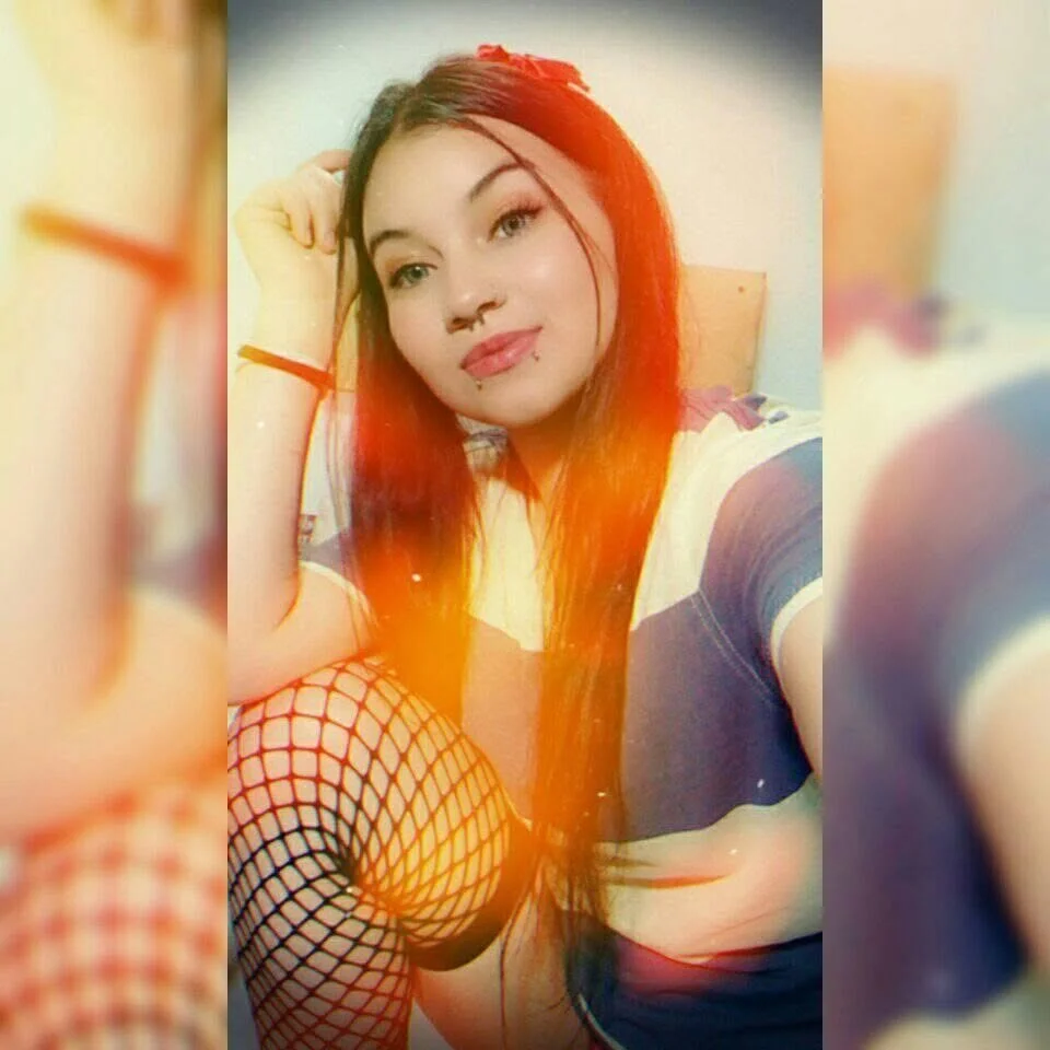 XXX Porn Photo of Nude givemeorgams1 8