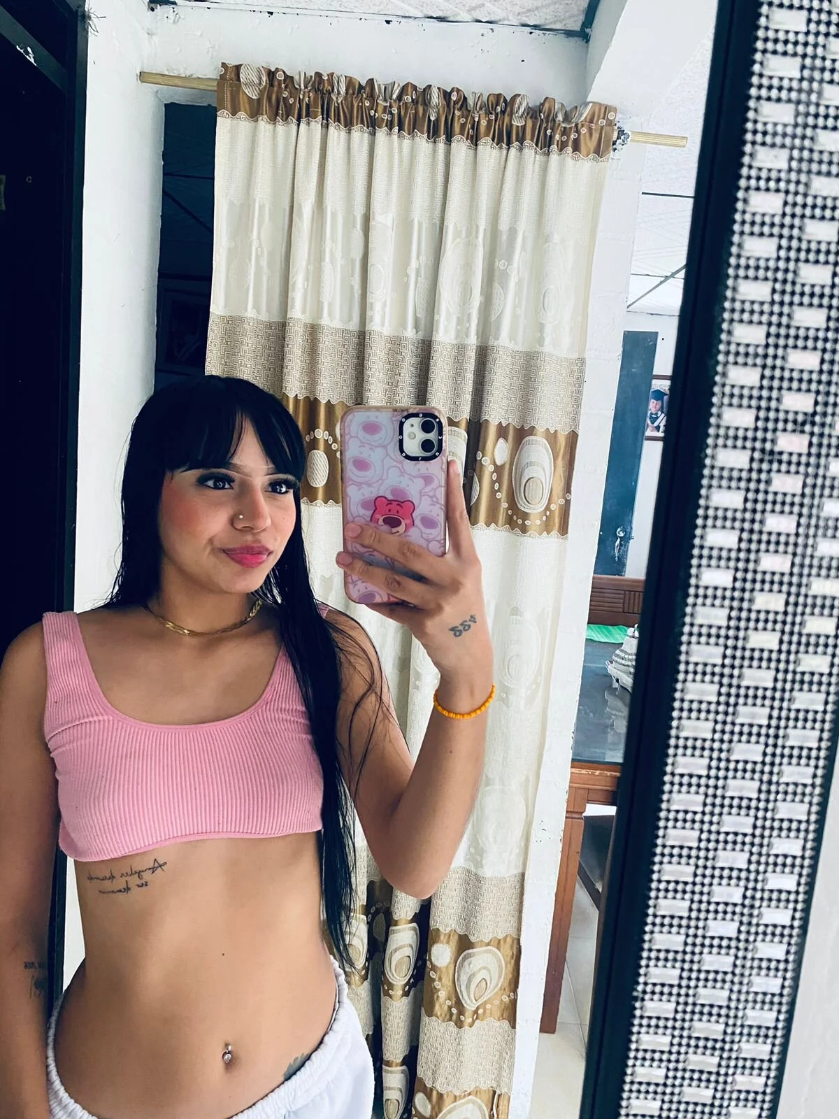 XXX Porn Photo of Nude Emma_Rouxx 3