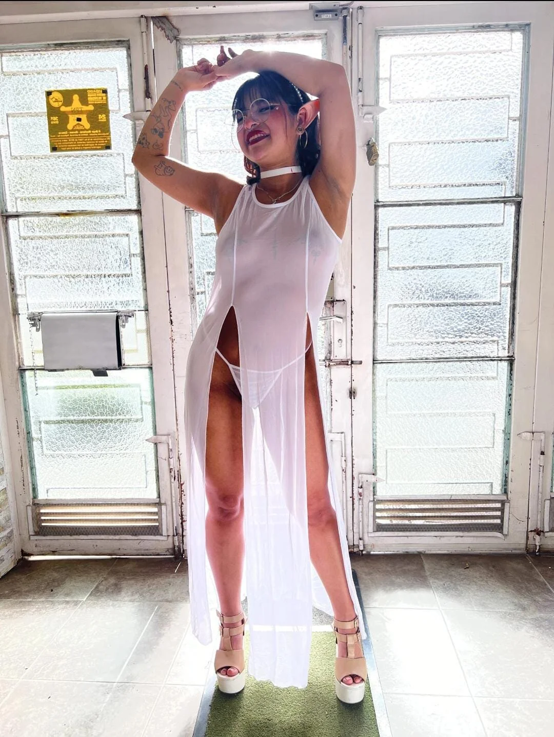 XXX Porn Photo of Nude larah_uwu 8