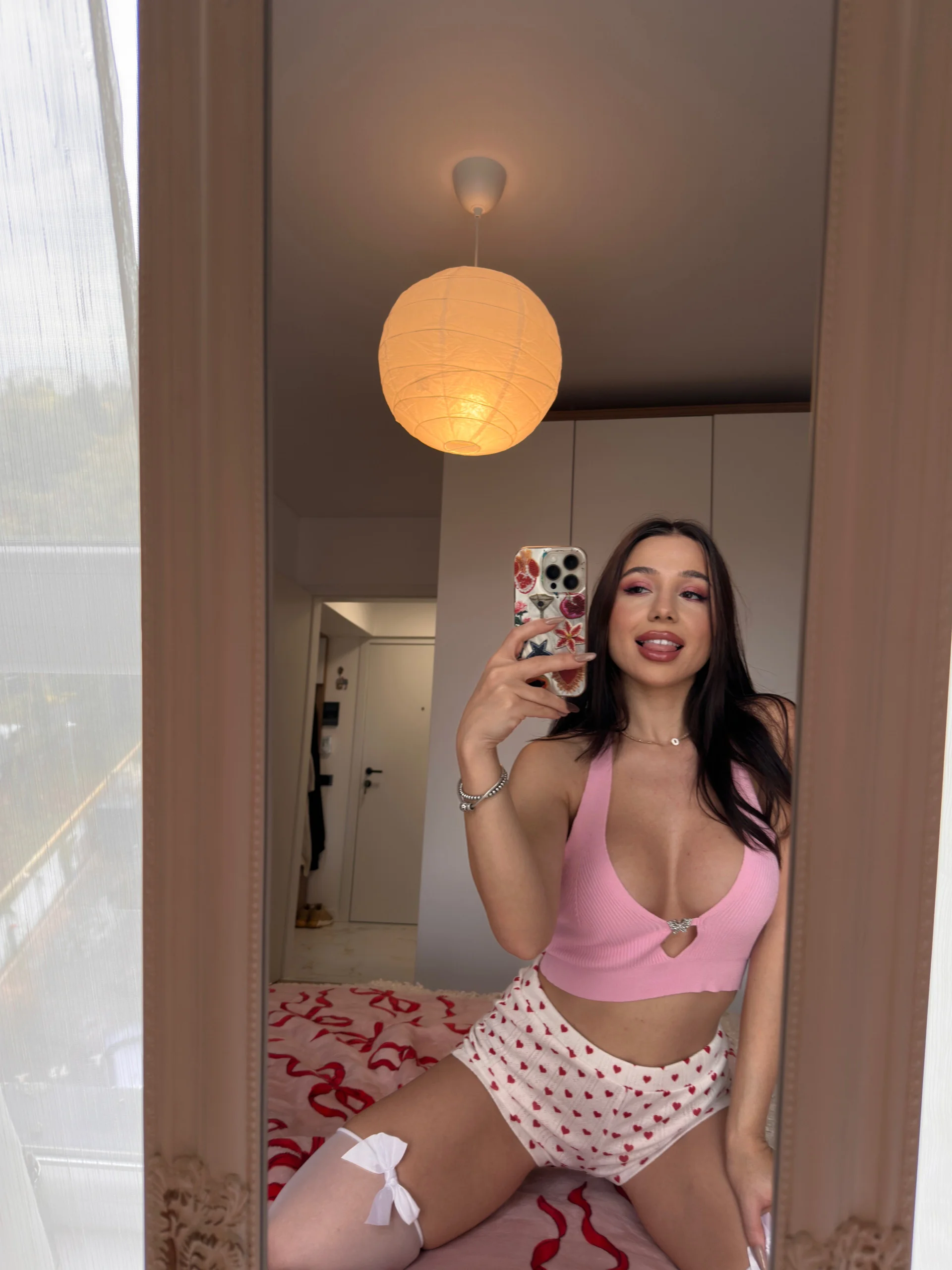 XXX Porn Photo of Nude InsideMia 111