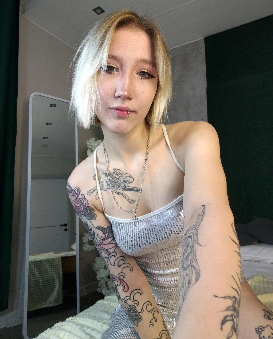 XXX Porn Photo of Nude Ellish_Hill 5
