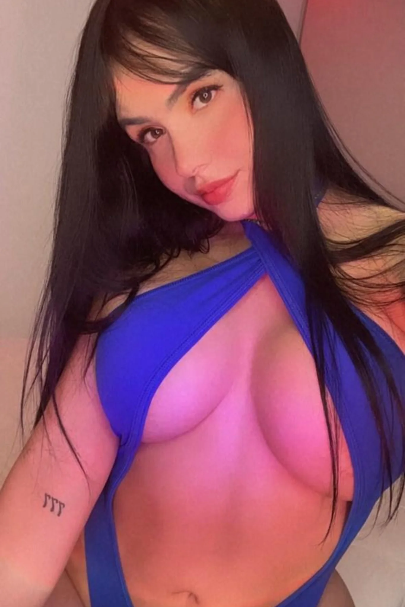 XXX Porn Photo of Nude Michelle_Ferrerr 2