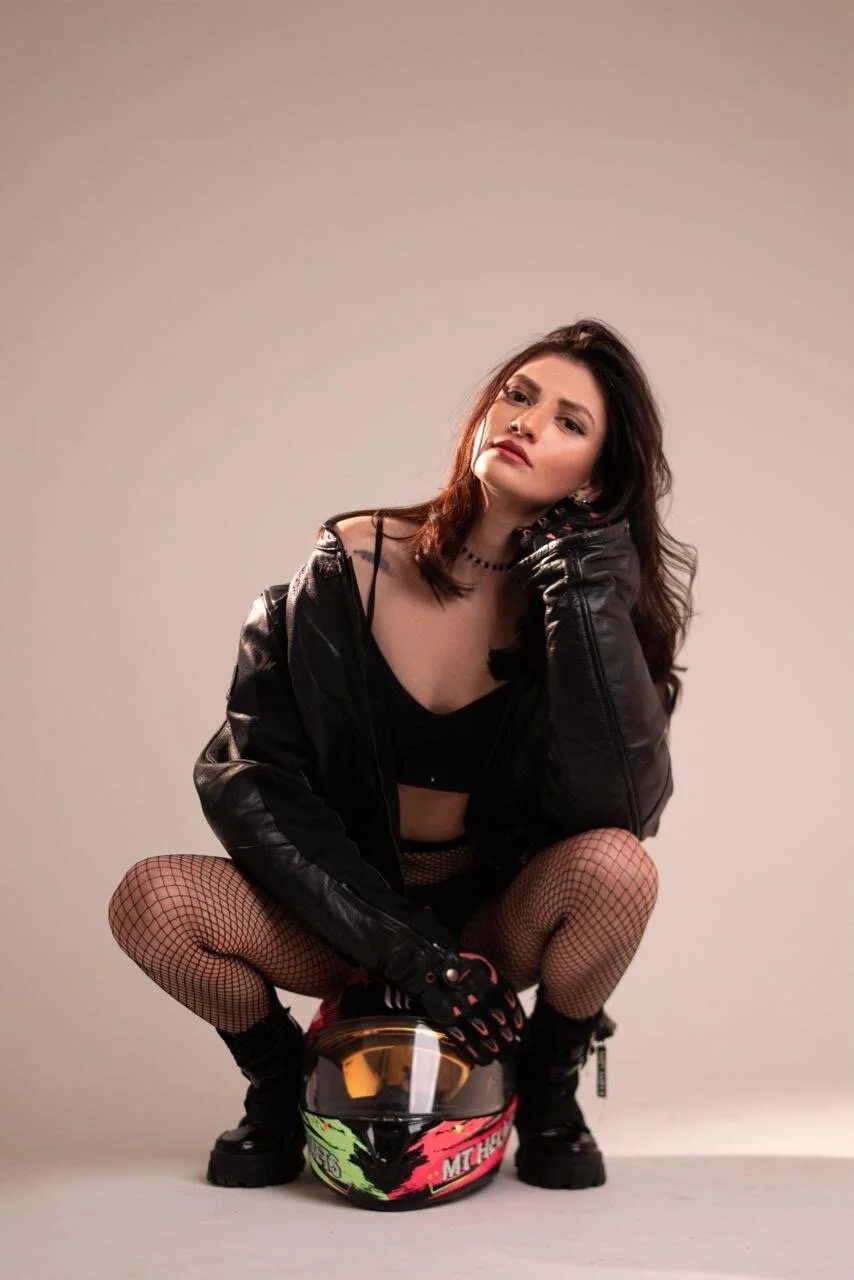 XXX Porn Photo of Nude Ash_20_ 22