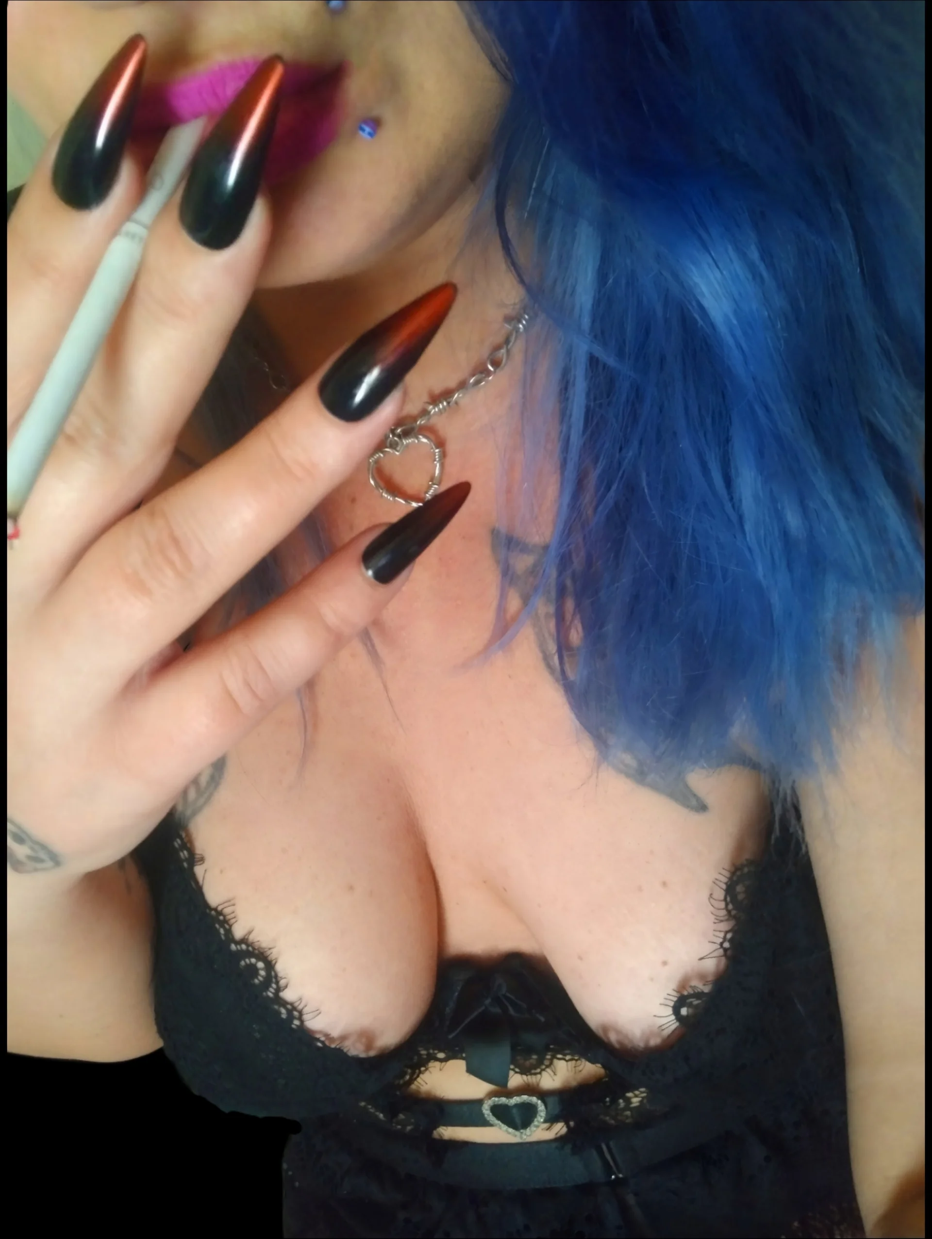 XXX Porn Photo of Nude LilLux 6