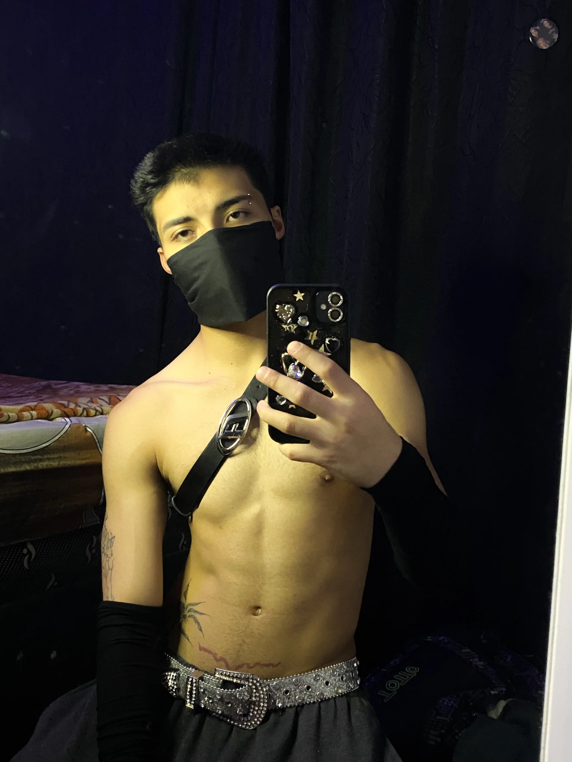 XXX Porn Photo of Nude dylan_fun18 24