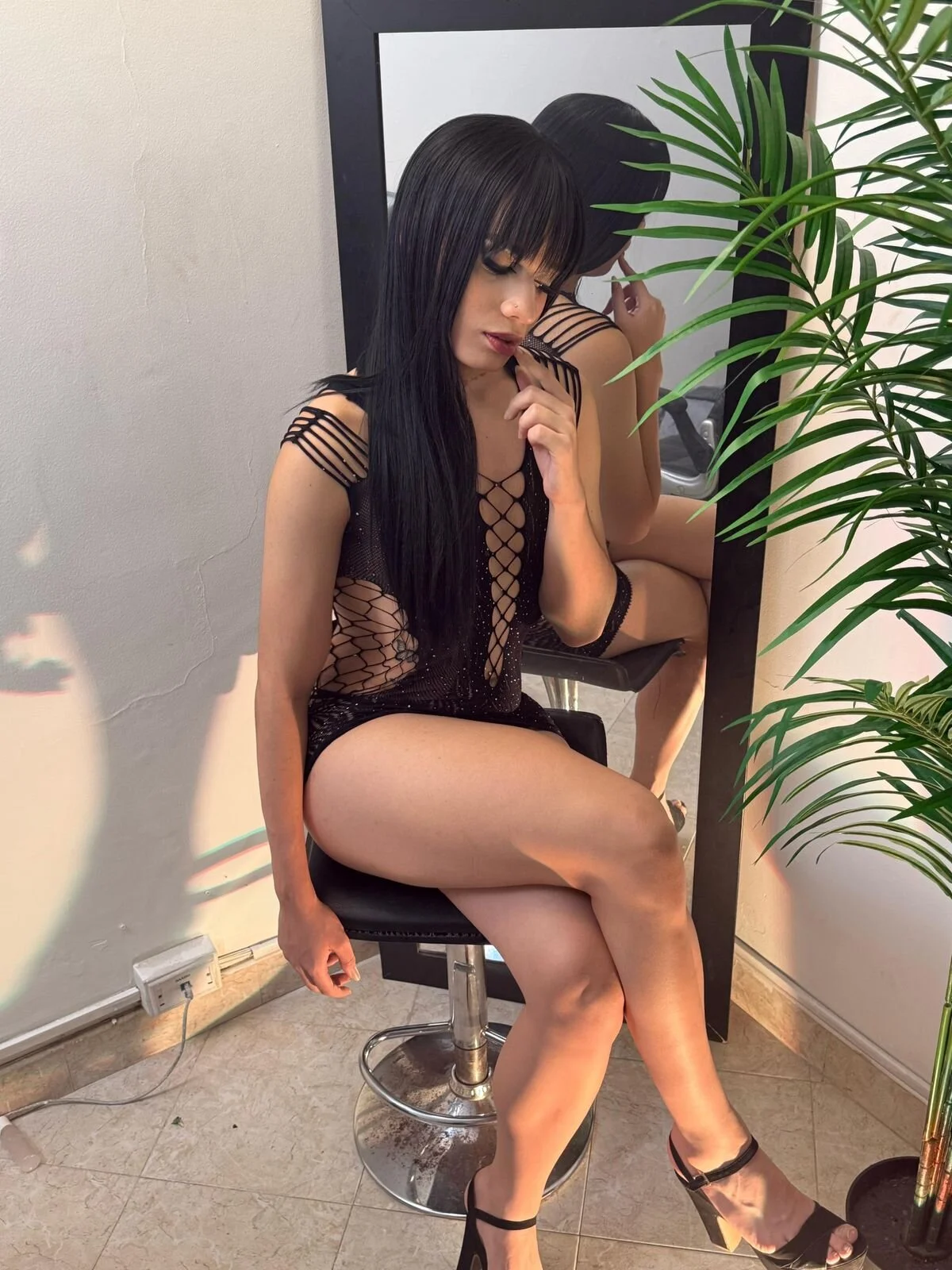 XXX Porn Photo of Nude Amelia_Brixton 2