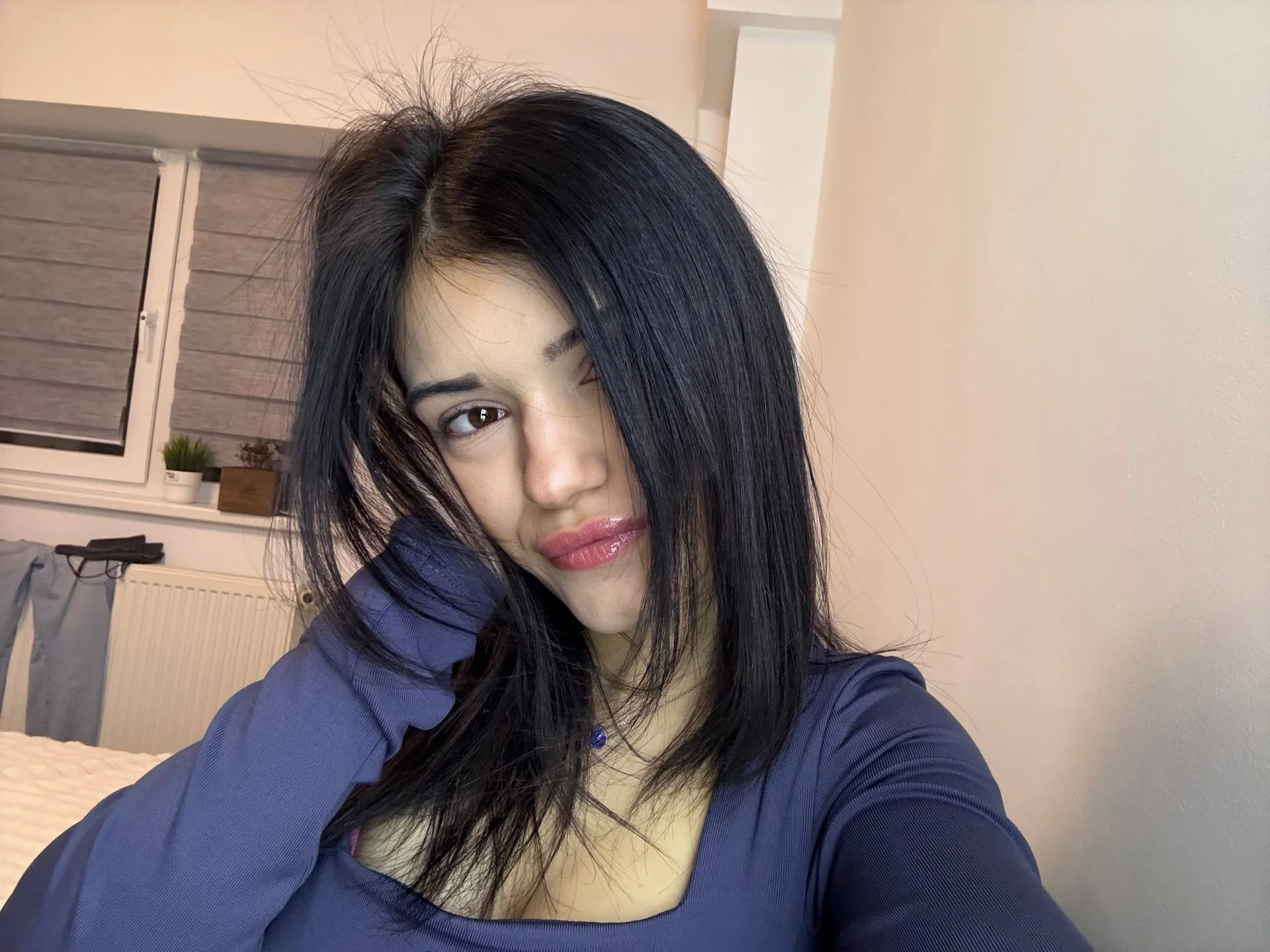 XXX Porn Photo of Nude HotMollyX 6