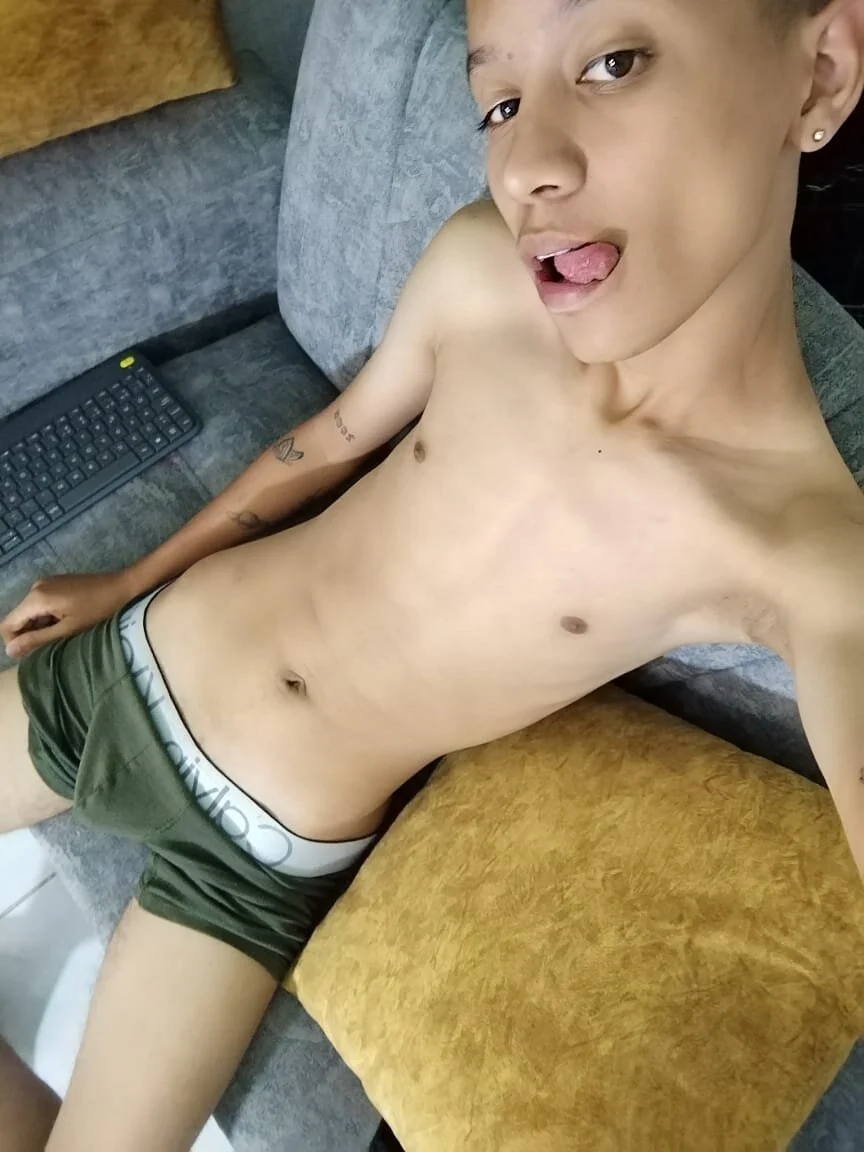 XXX Porn Photo of Nude camilo_hott3 5