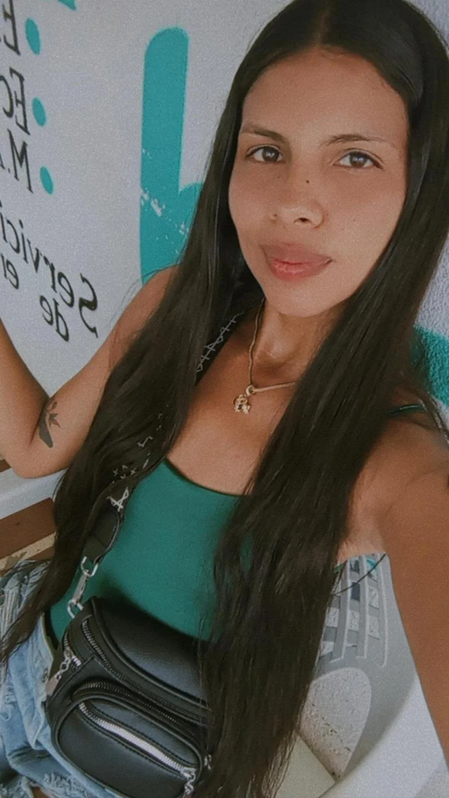 XXX Porn Photo of Nude fiorellaskinny18 25