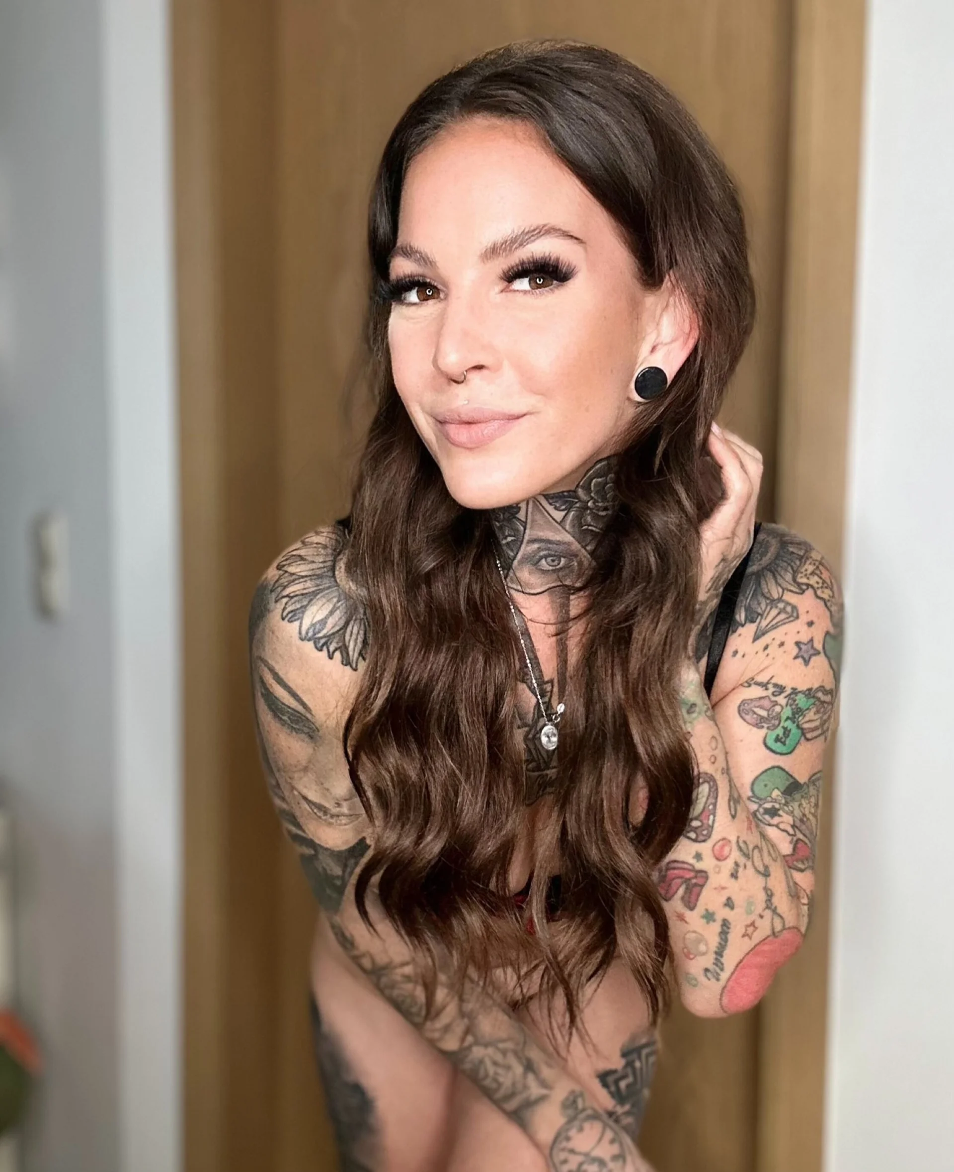 XXX Porn Photo of Nude BrownieyQueen 36