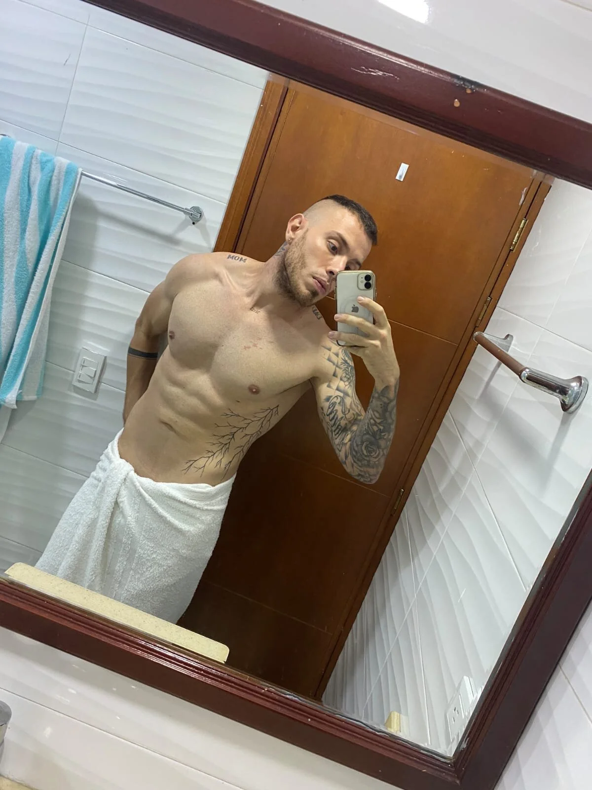 XXX Porn Photo of Nude AnnieSmithAlan 28