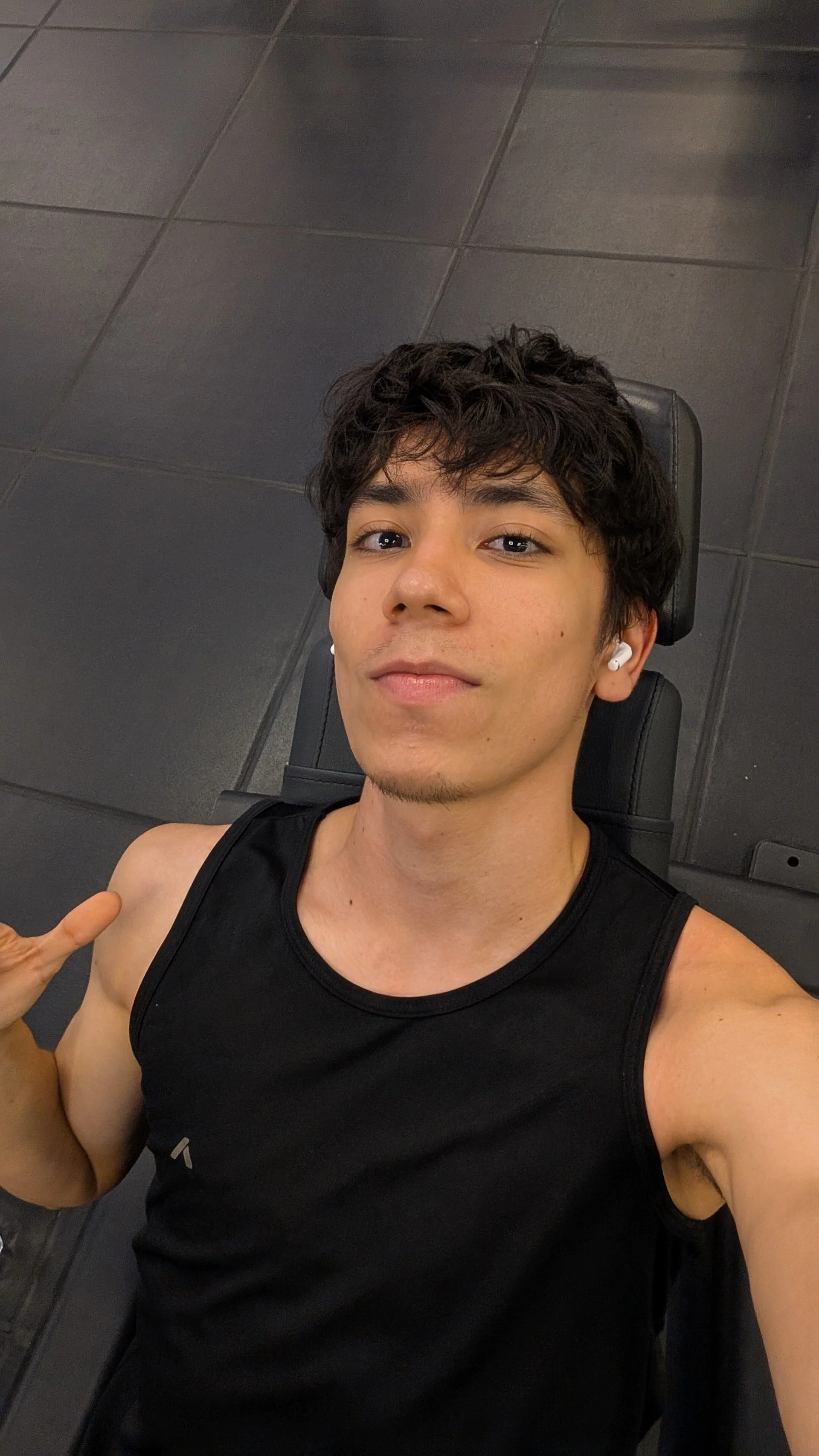 XXX Porn Photo of Nude Neo_Twink 79