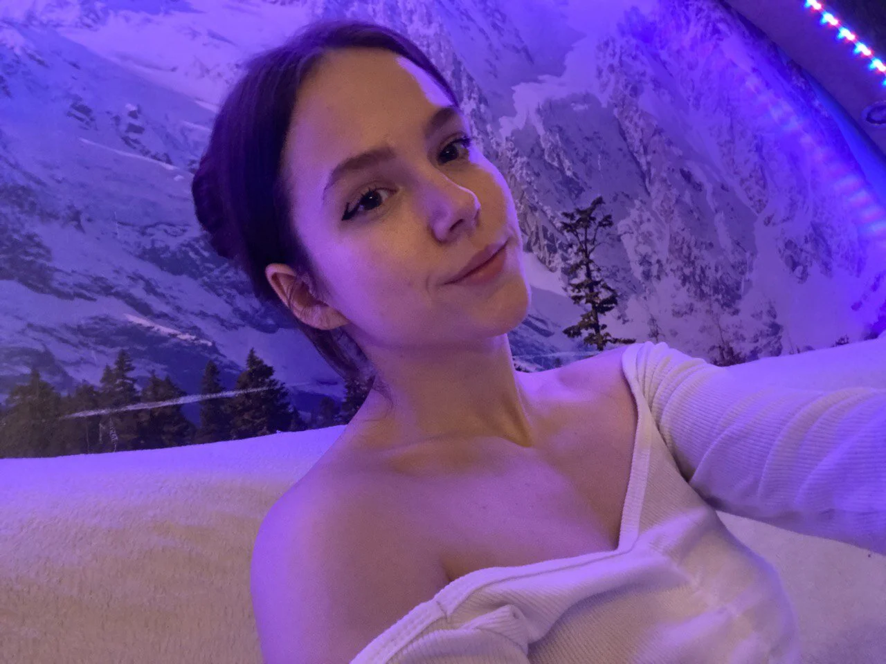 XXX Porn Photo of Nude cute_little_ass 4