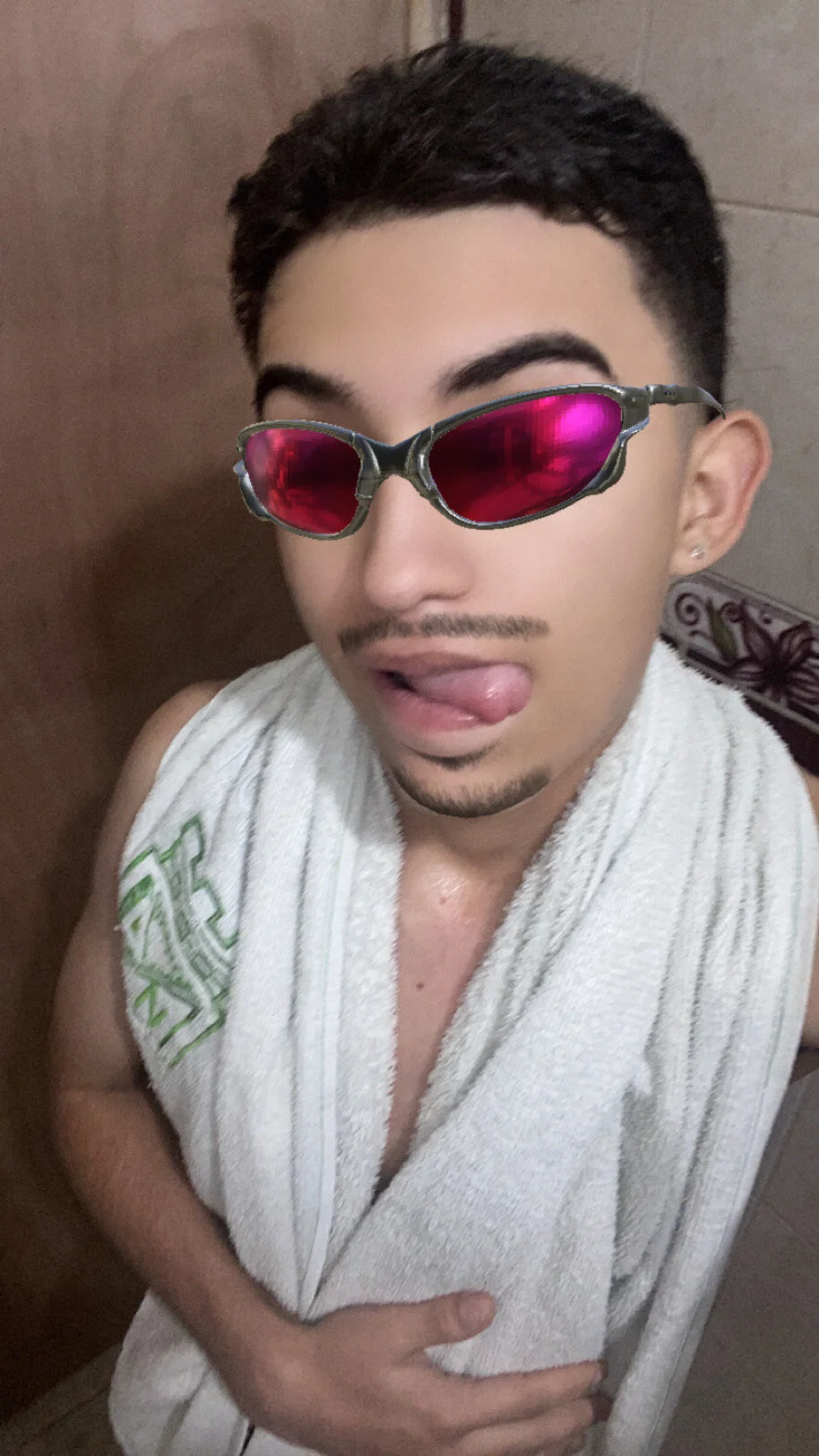 XXX Porn Photo of Nude Chic0j0ven 8