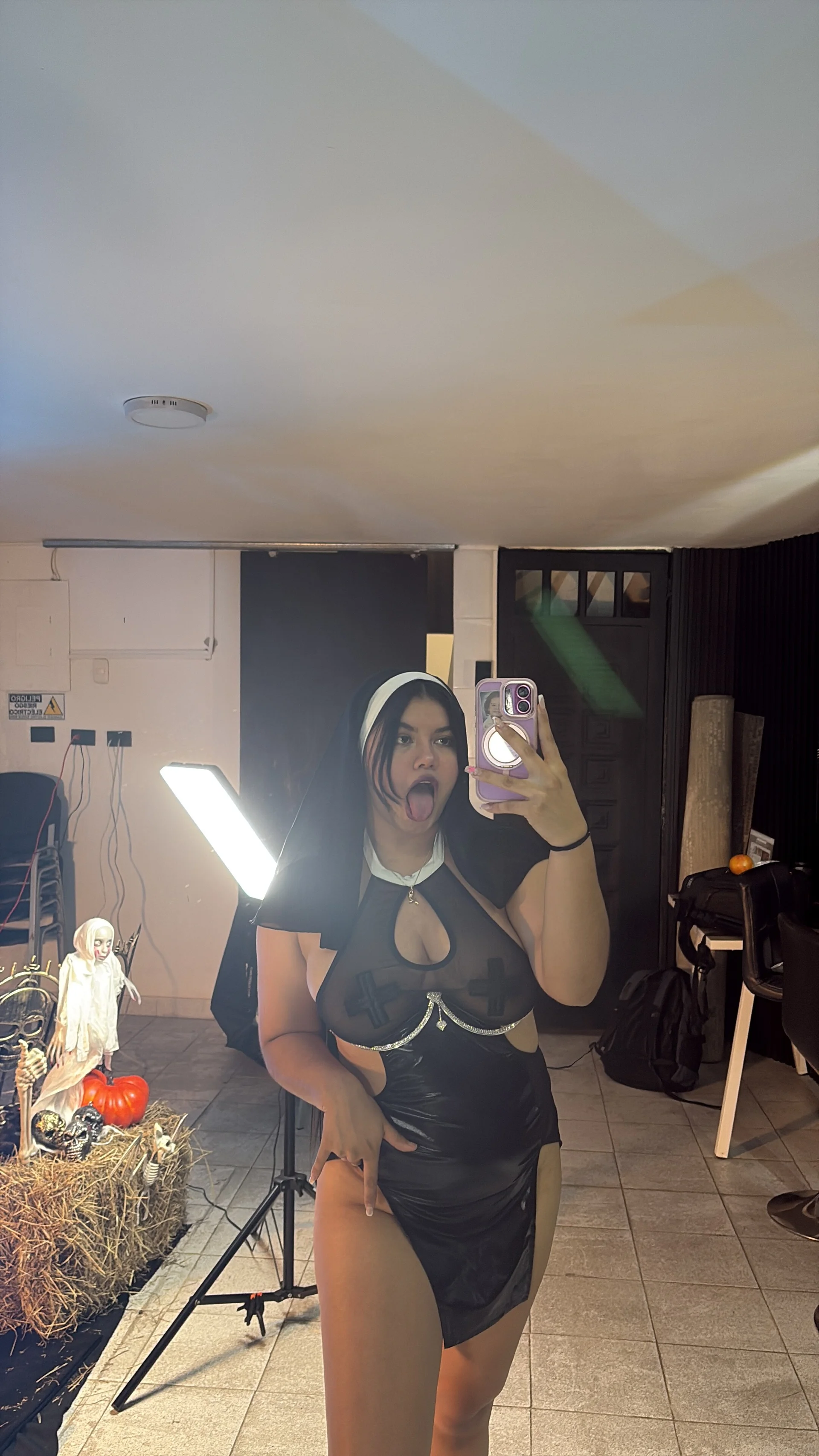 XXX Porn Photo of Nude GIIABLOOM 69