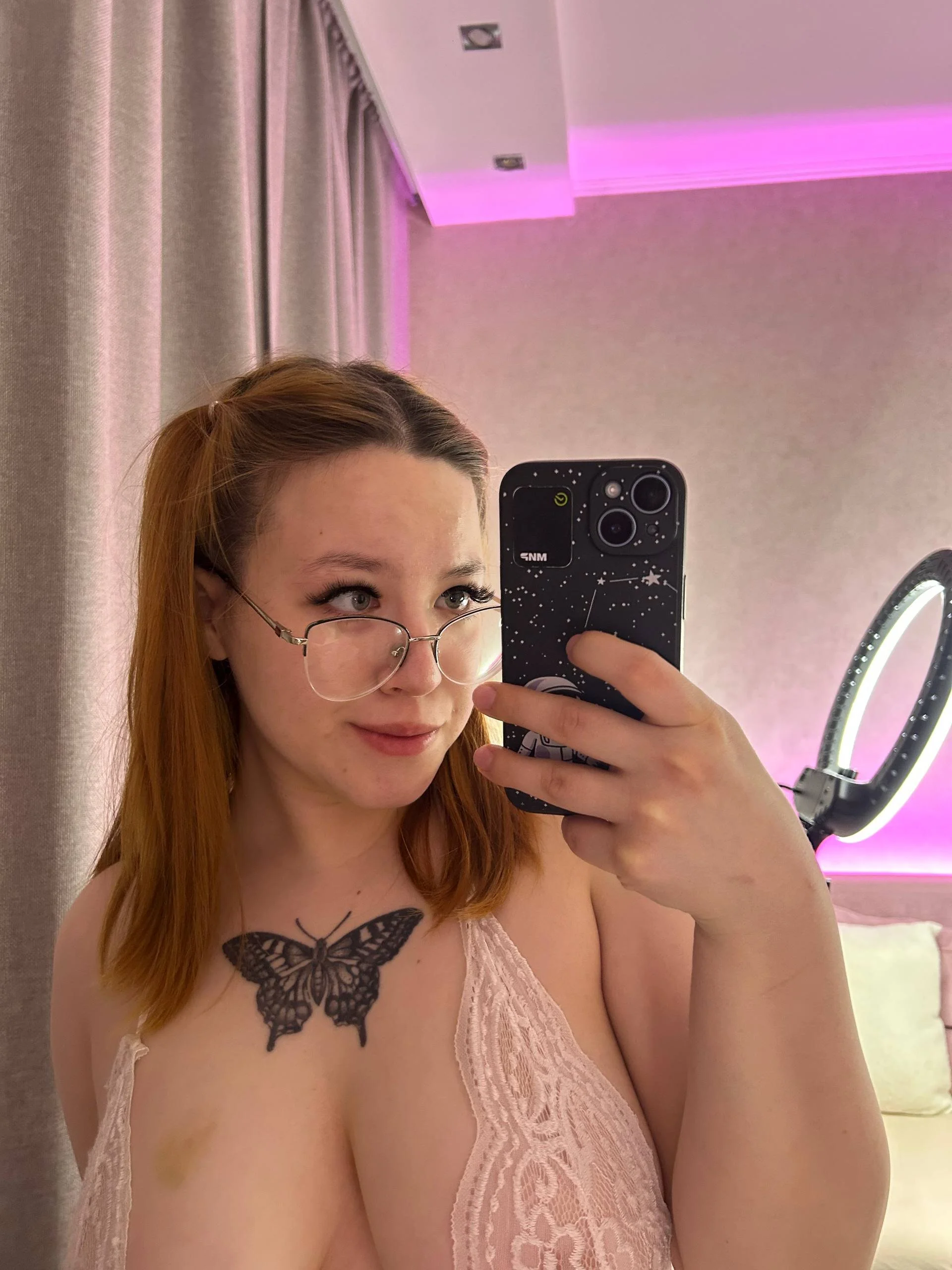 XXX Porn Photo of Nude Krysadapp 3