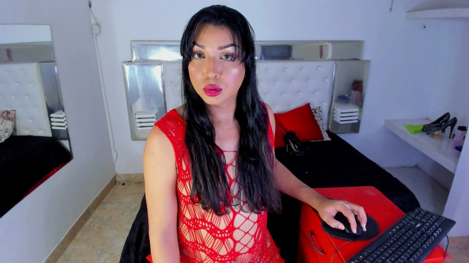 XXX Porn Photo of Nude miss_bigcockts 21