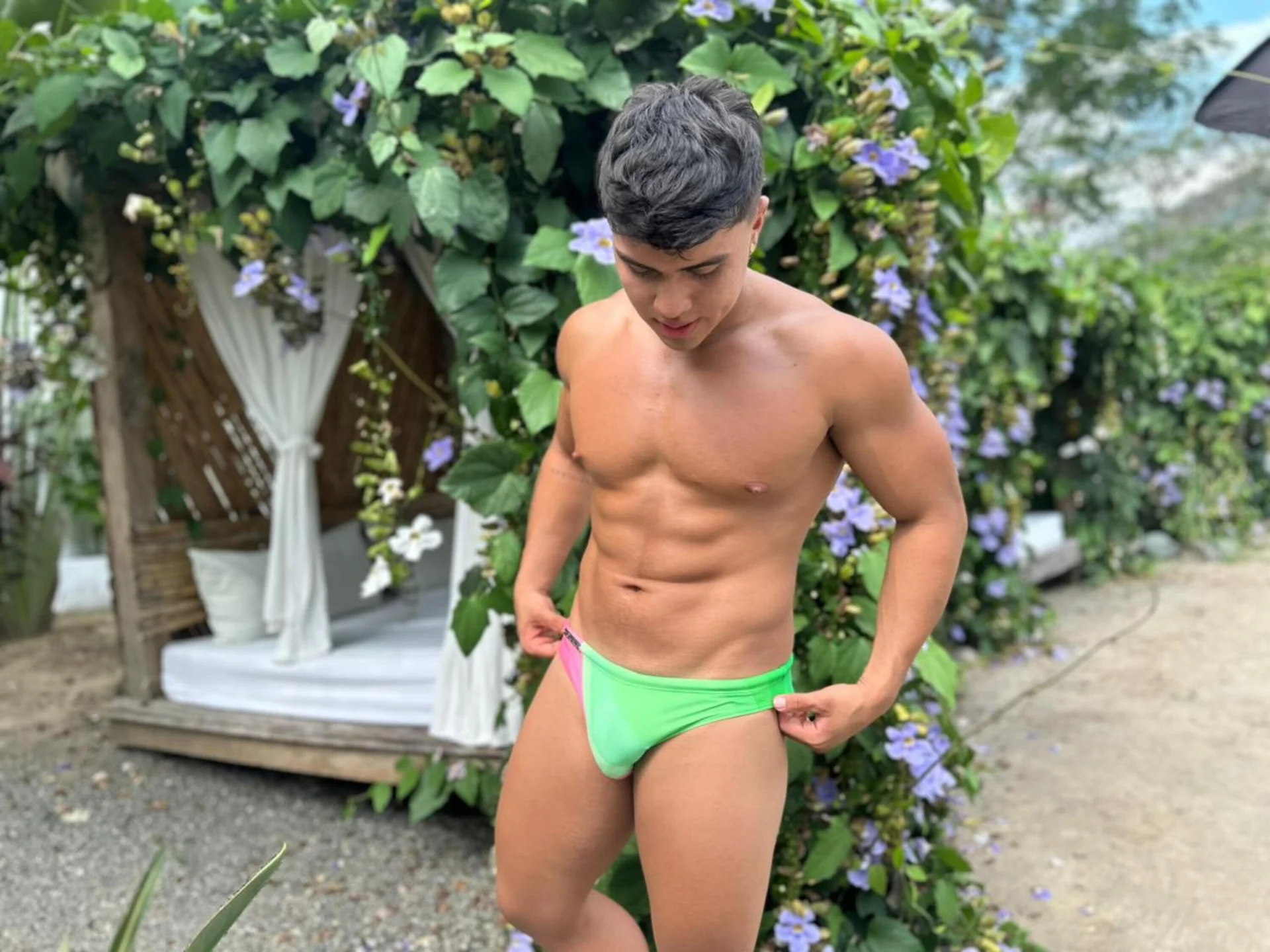 XXX Porn Photo of Nude AARON_SKYLON 1