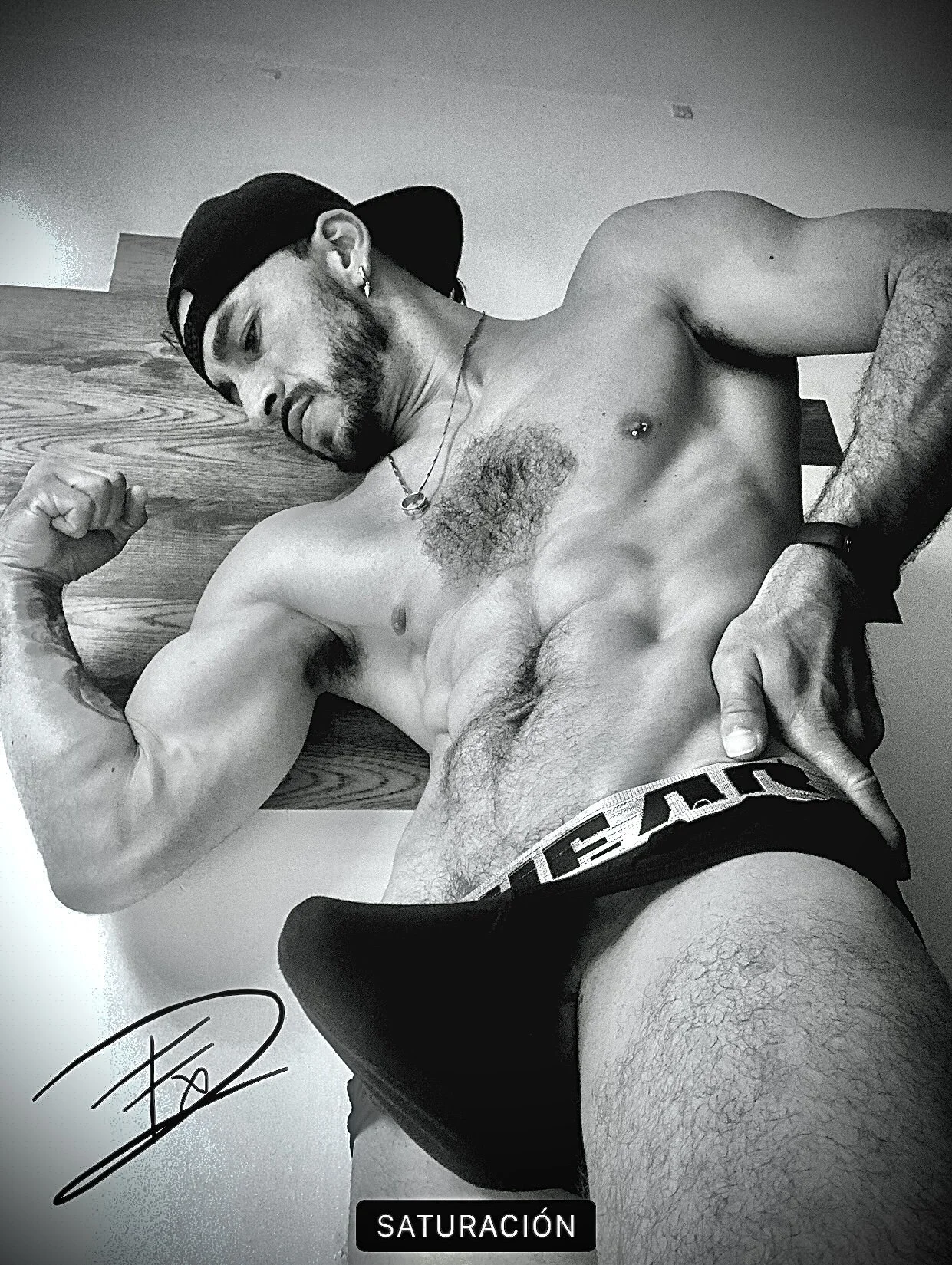 XXX Porn Photo of Nude damn_fox 67