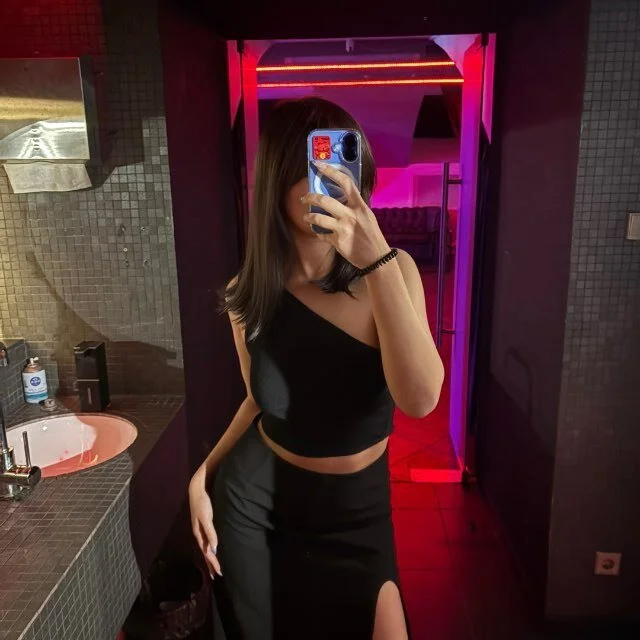 XXX Porn Photo of Nude Roxyyass 1