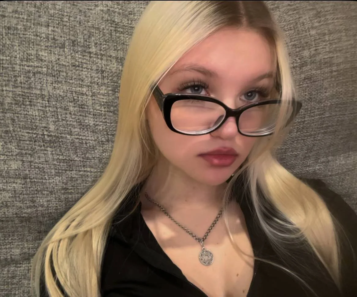 XXX Porn Photo of Nude SweettAnny 12