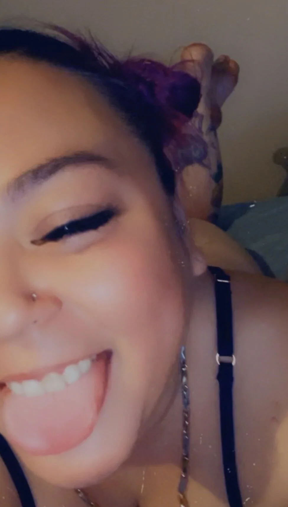 XXX Porn Photo of Nude weedqween 4