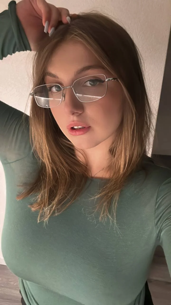 XXX Porn Photo of Nude Milena_Cute_ 2