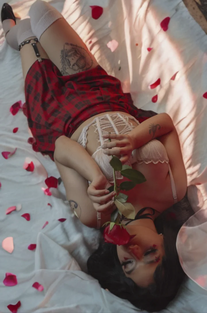 XXX Porn Photo of Nude Lunyhose 132