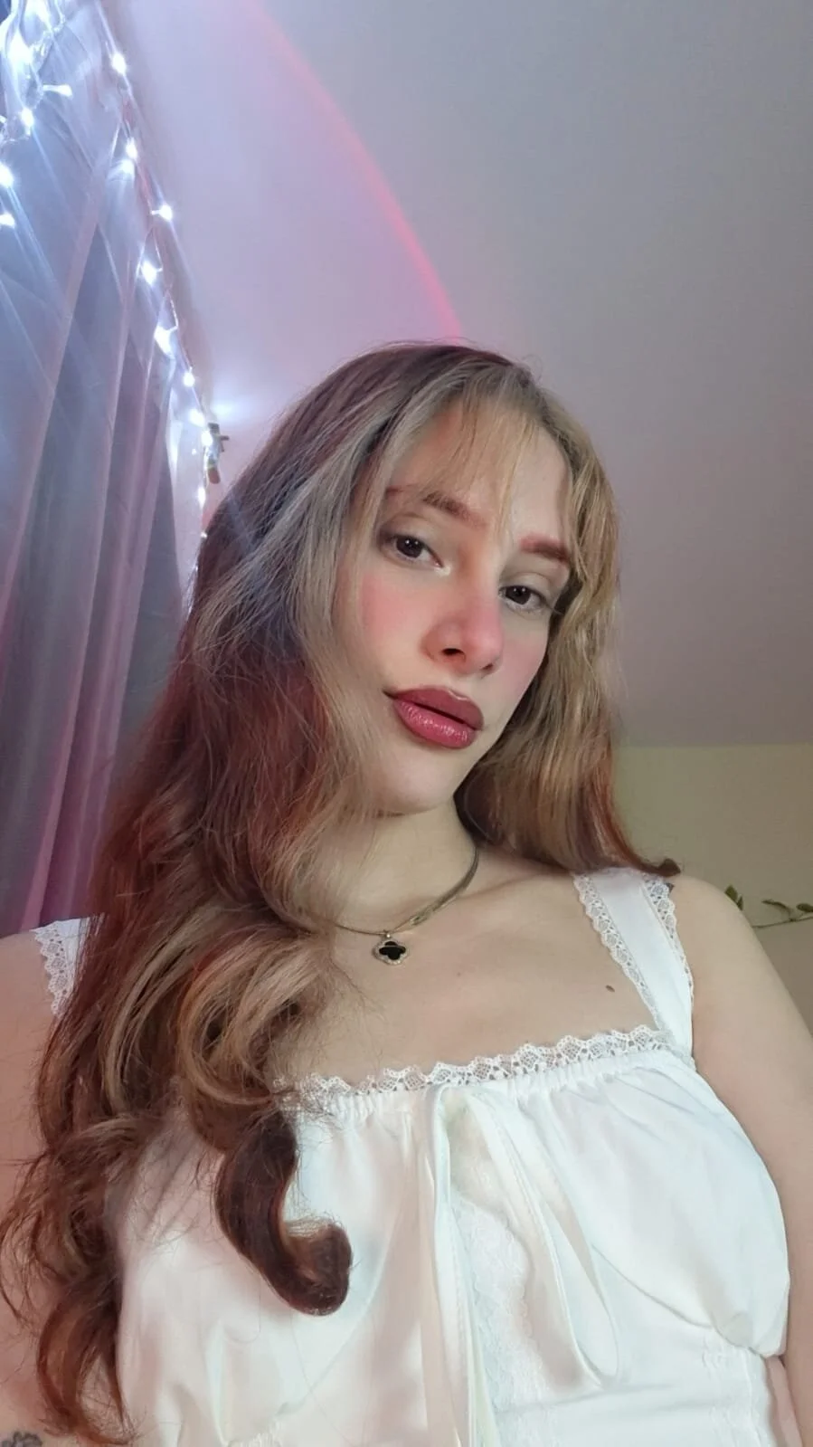XXX Porn Photo of Nude IsaBaileys_ 149