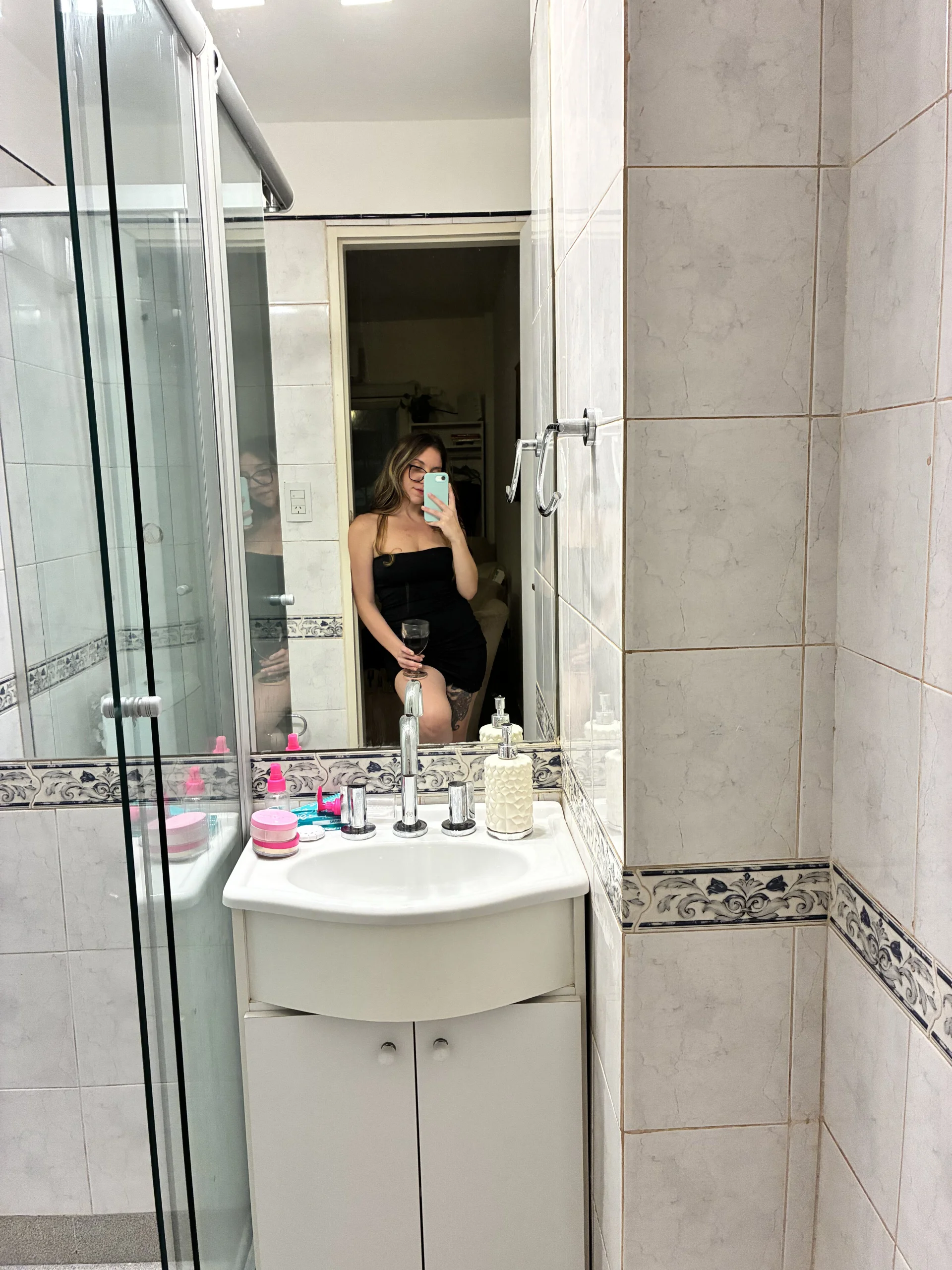 XXX Porn Photo of Nude brhot55 3