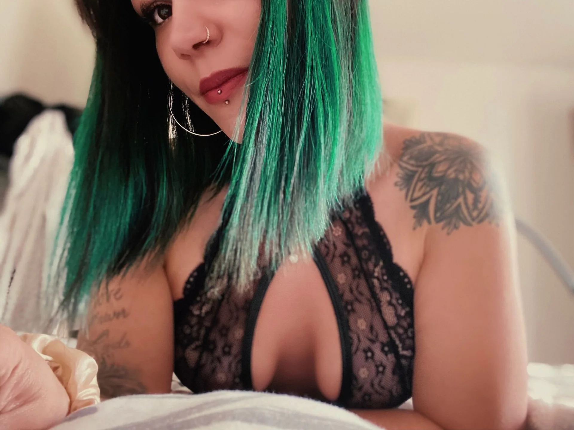 XXX Porn Photo of Nude Lady_Knaller 11