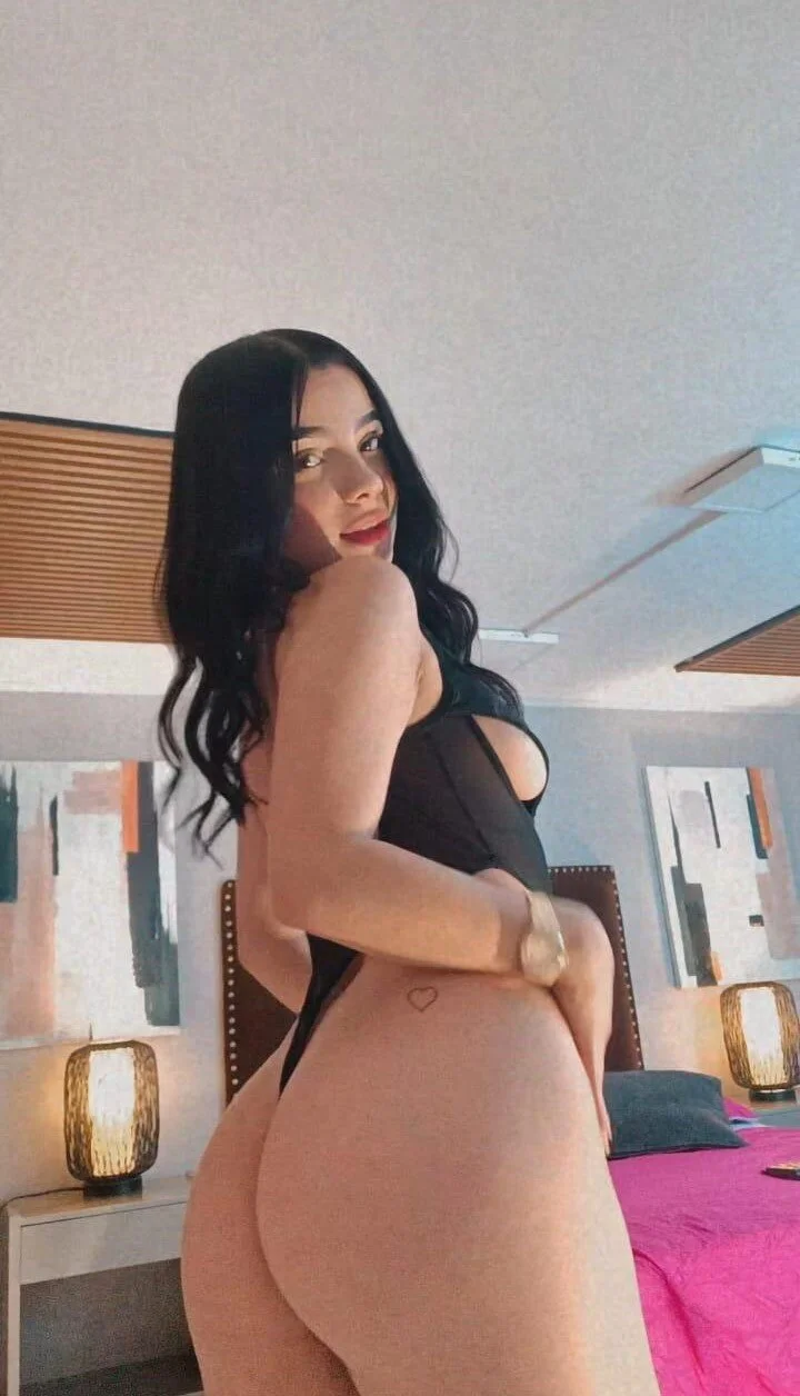XXX Porn Photo of Nude Luanna_Rose 4