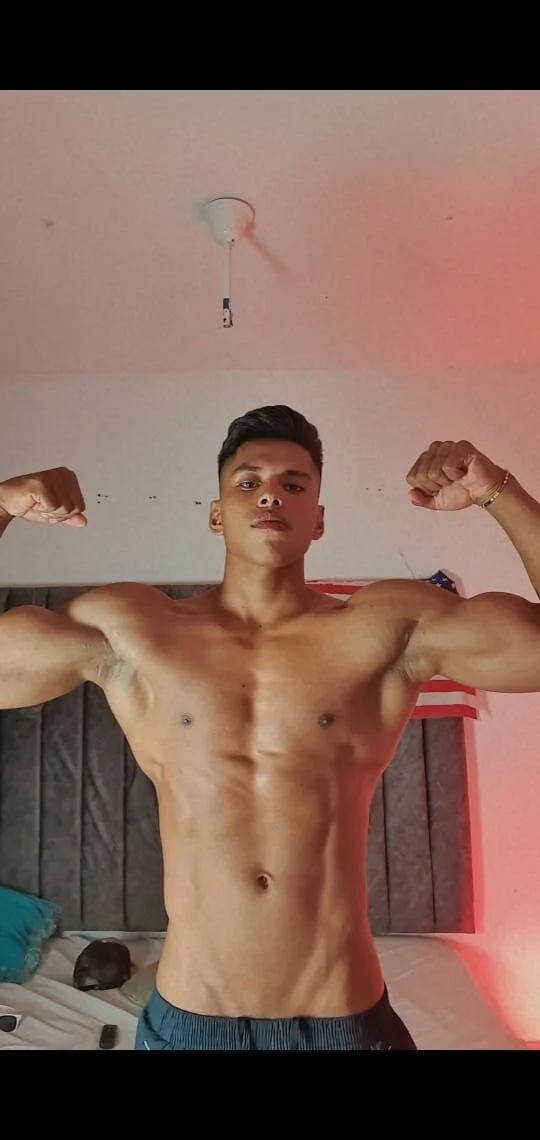XXX Porn Photo of Nude ken__owens 58