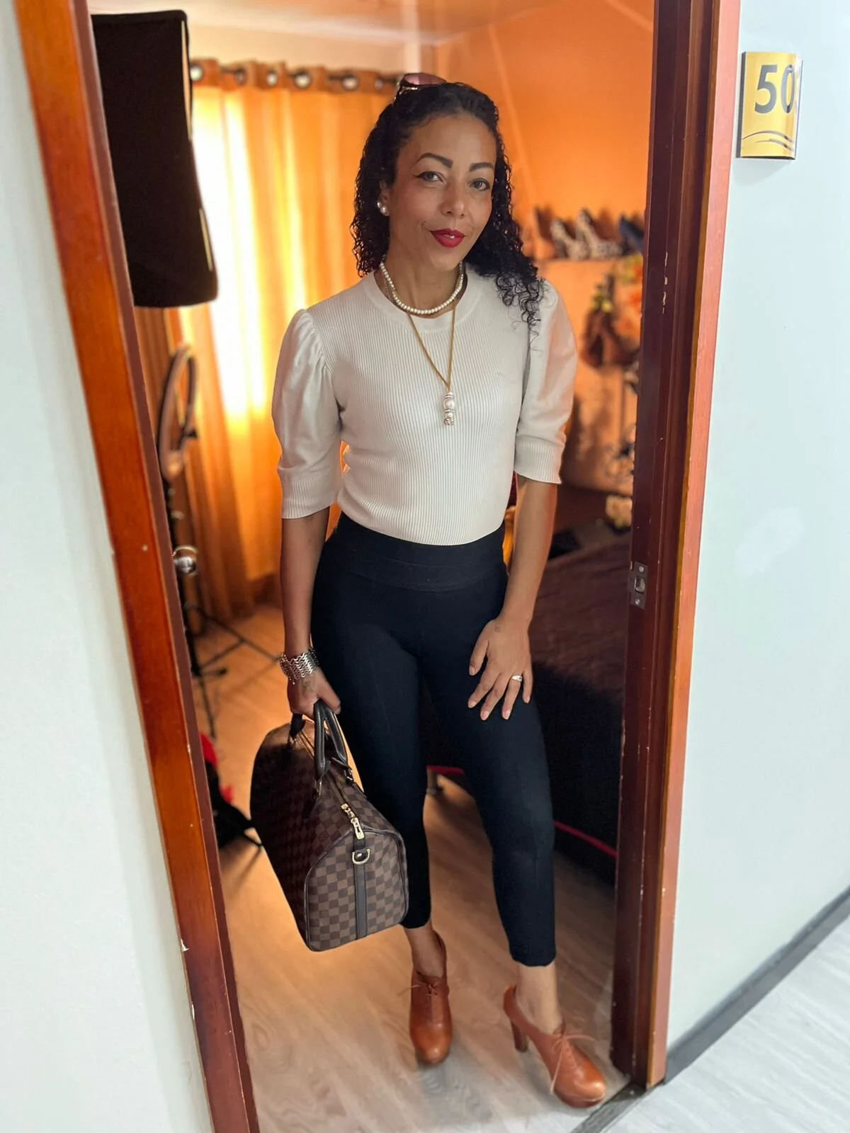 XXX Porn Photo of Nude brendaliive 68