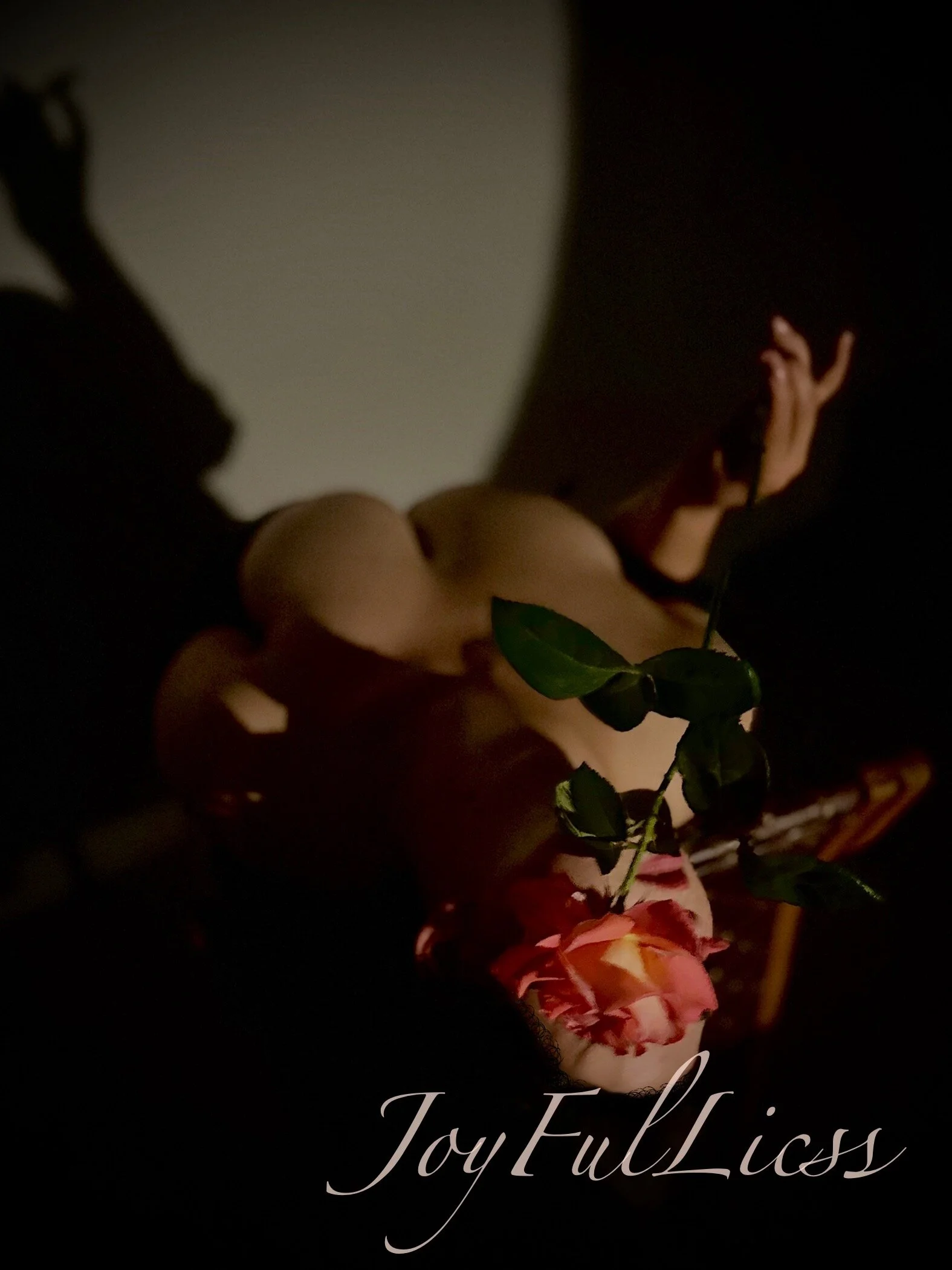 XXX Porn Photo of Nude JoyFulLicss 4
