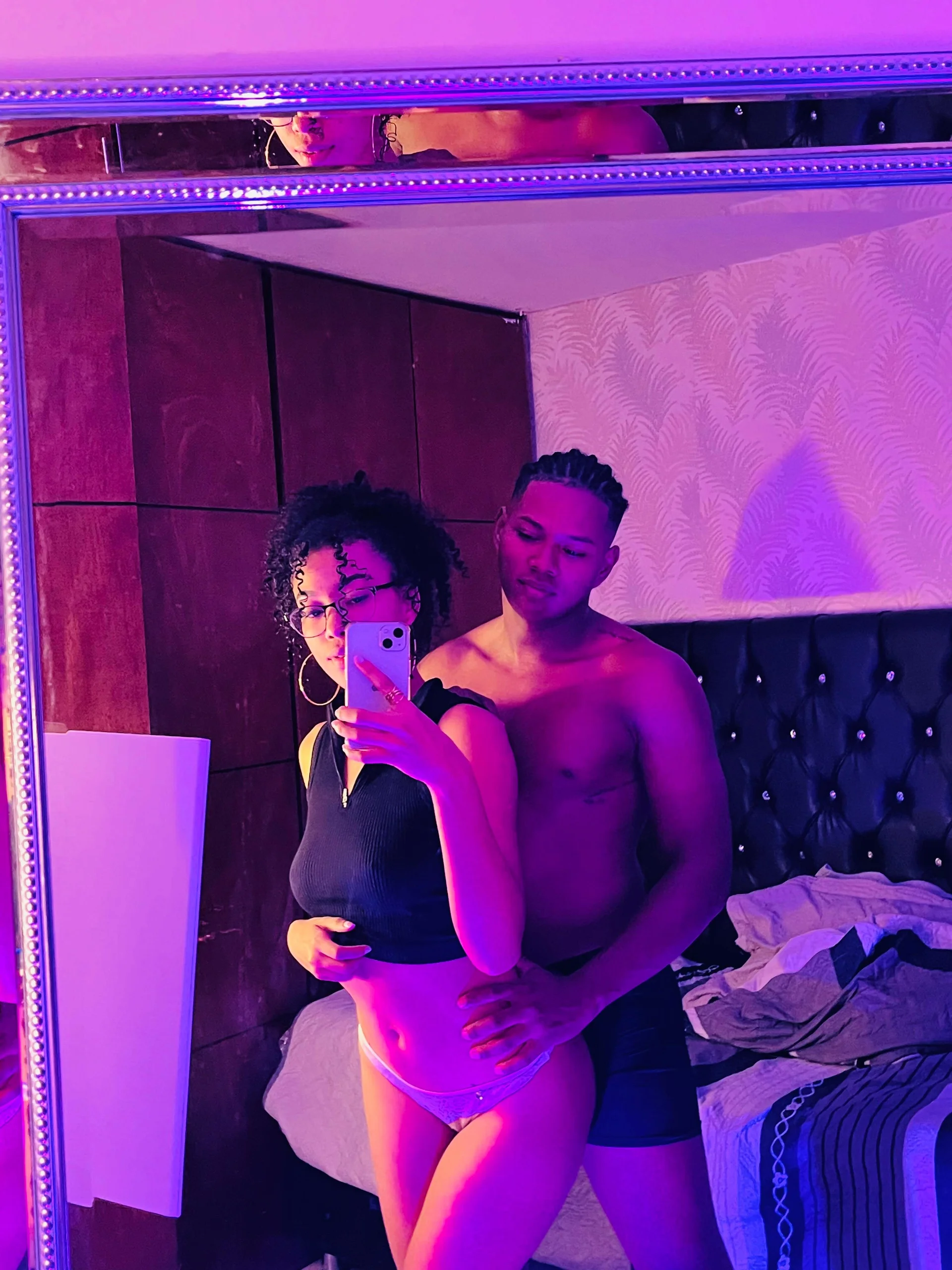 XXX Porn Photo of Nude Couple_0707 3