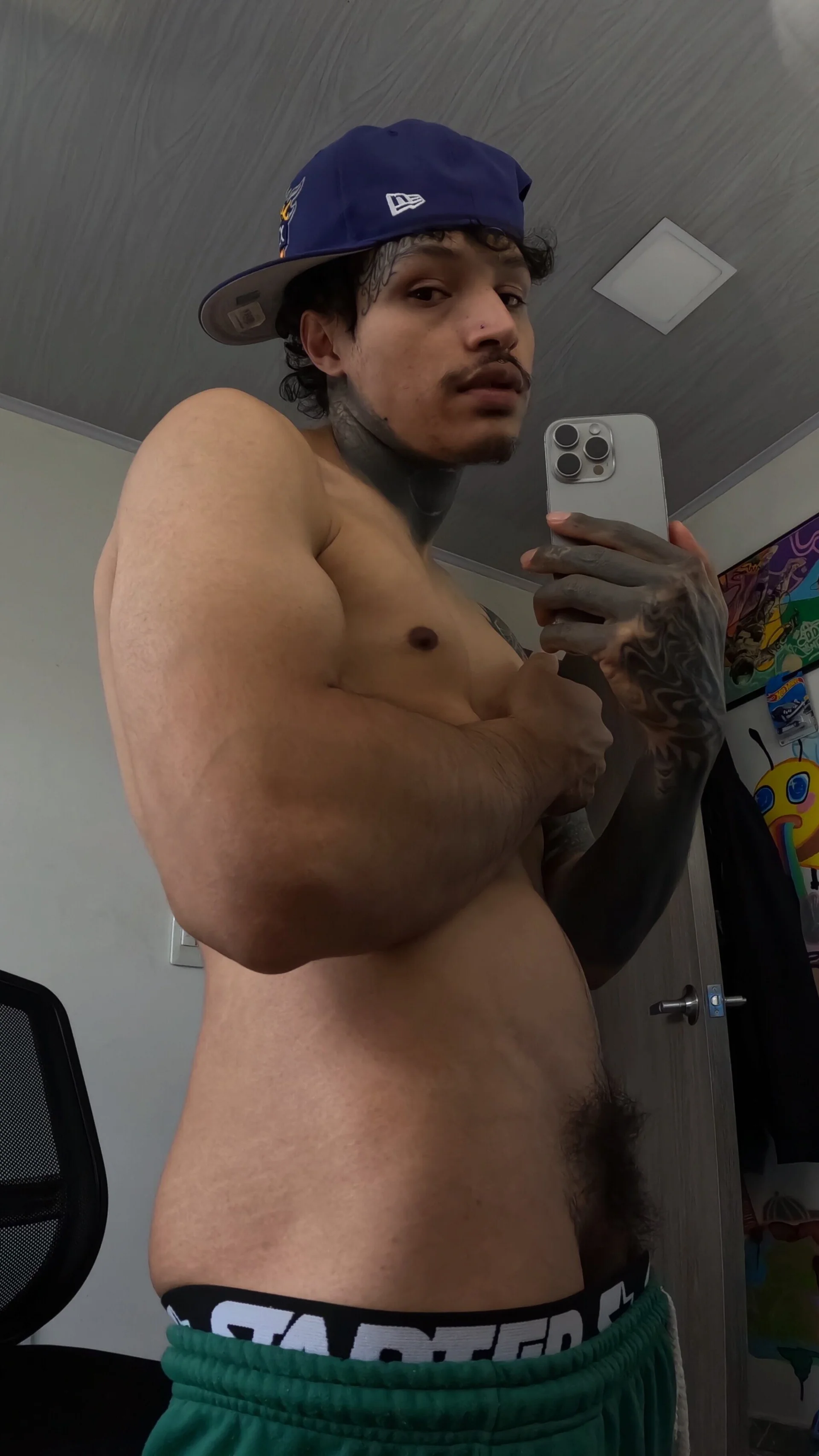 XXX Porn Photo of Nude trieone 1